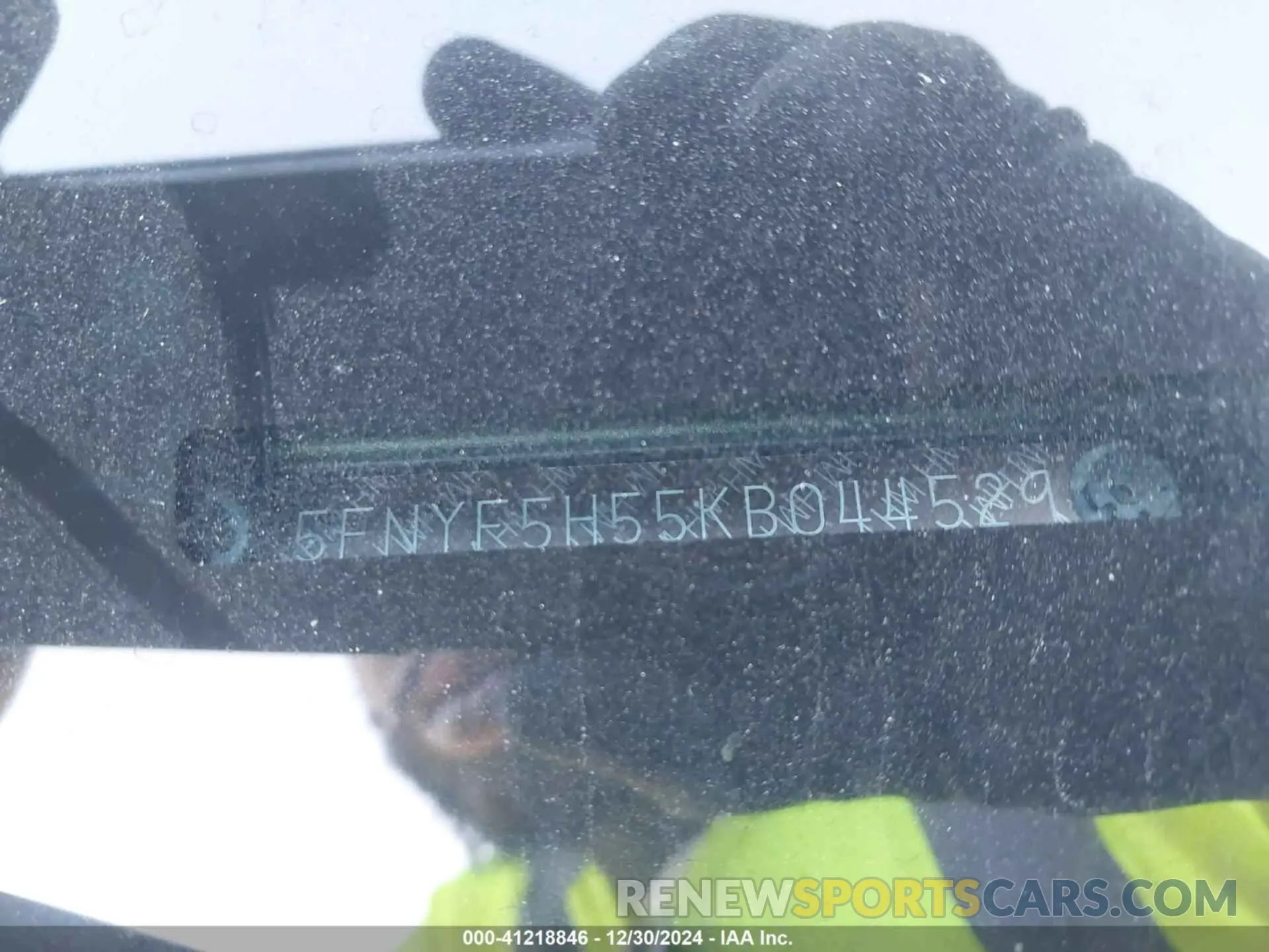 9 Photograph of a damaged car 5FNYF5H55KB044529 HONDA PILOT 2019