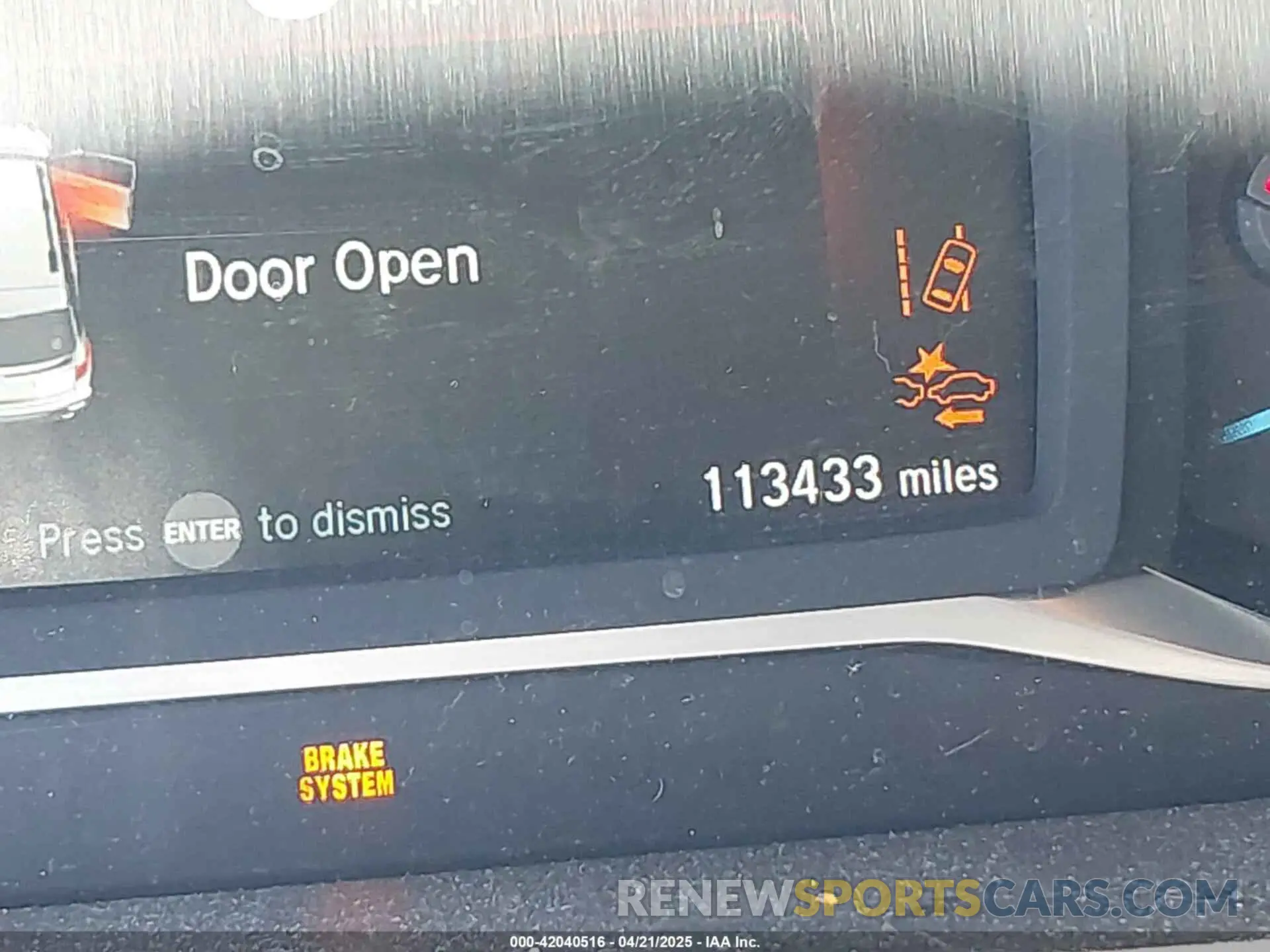 16 Photograph of a damaged car 5FNYF5H56KB042918 HONDA PILOT 2019