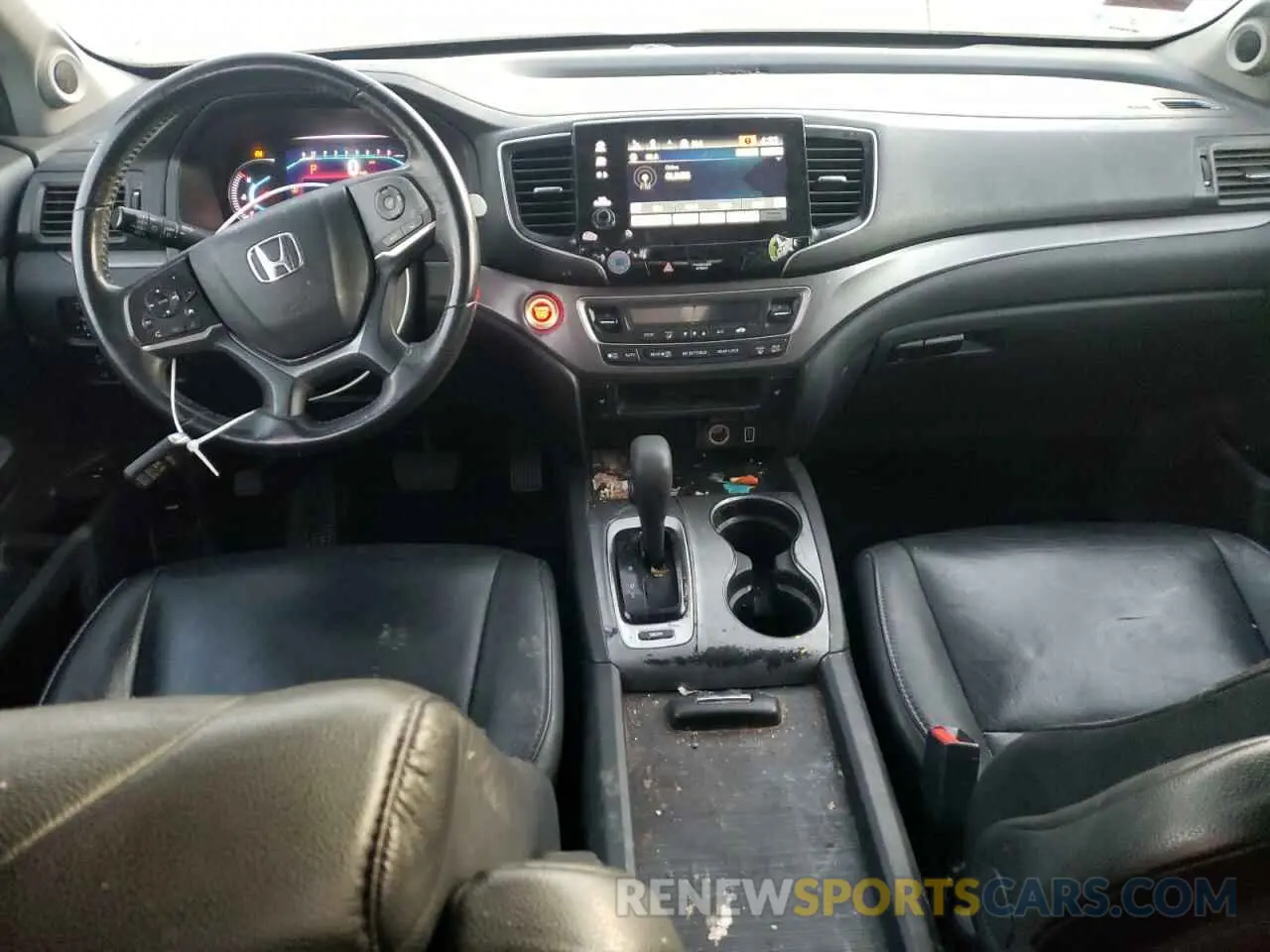 8 Photograph of a damaged car 5FNYF5H58KB002470 HONDA PILOT 2019