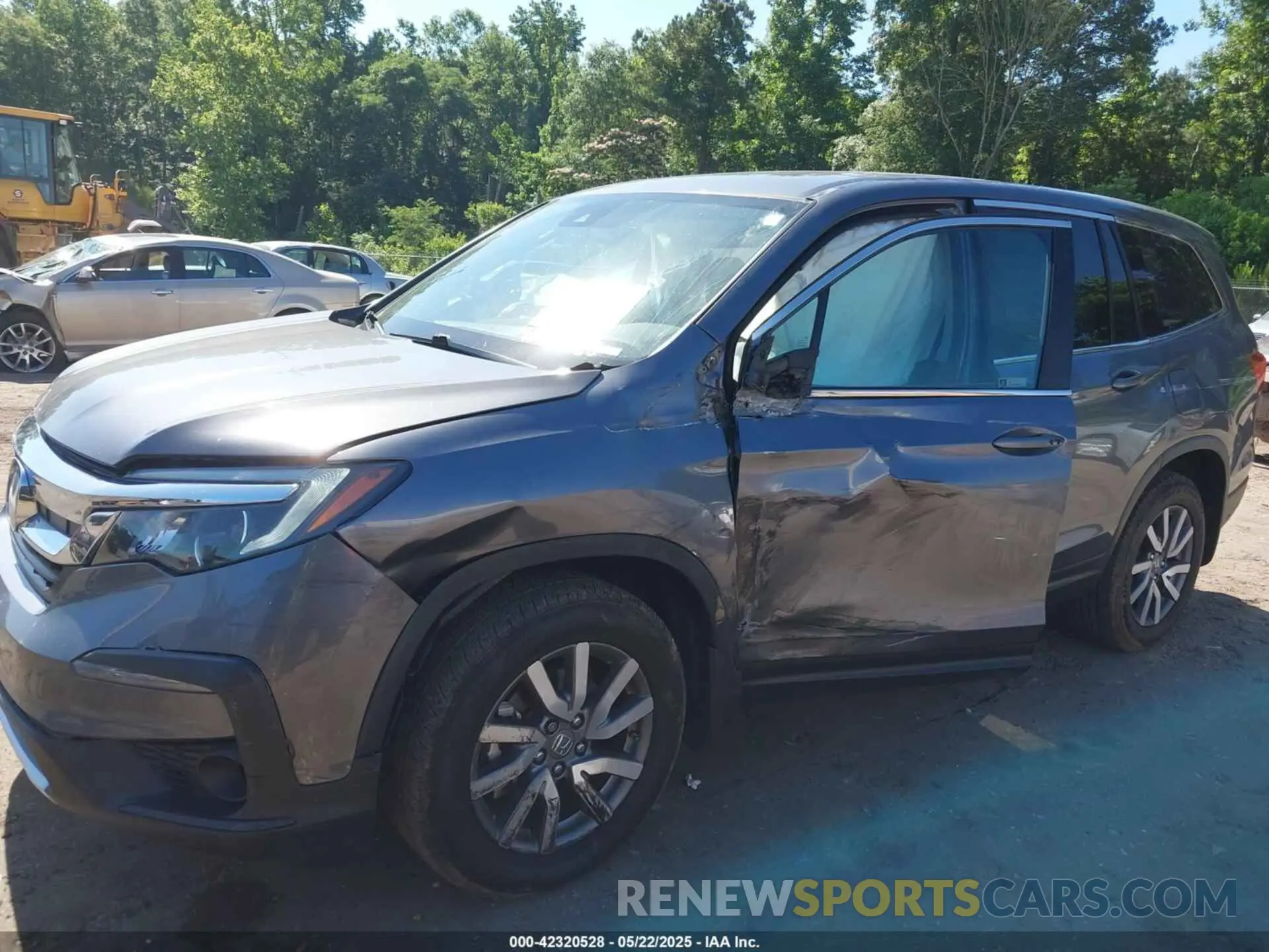 6 Photograph of a damaged car 5FNYF5H59KB036434 HONDA PILOT 2019