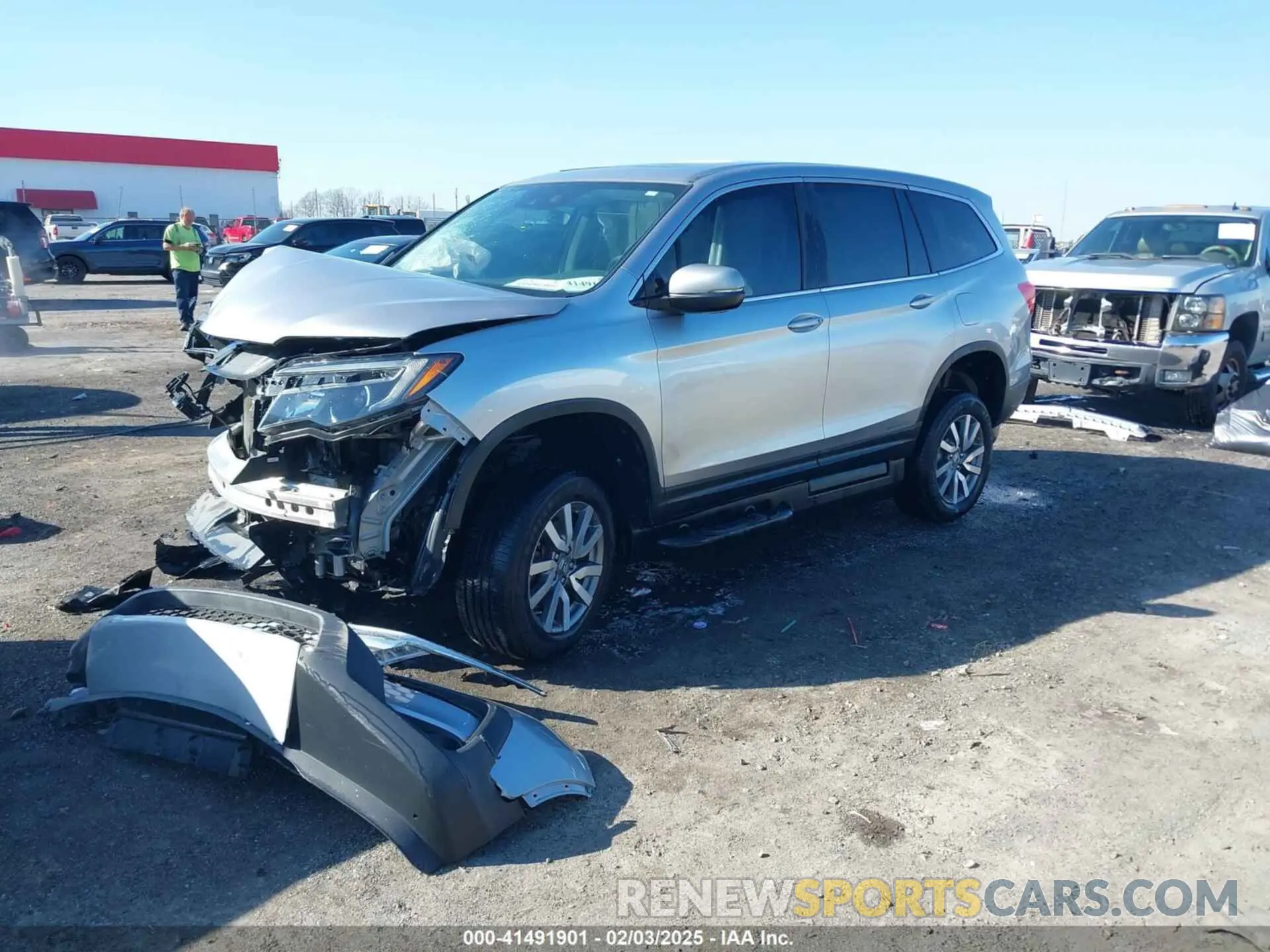 2 Фотография поврежденного автомобиля 5FNYF5H5XKB000719 HONDA PILOT 2019