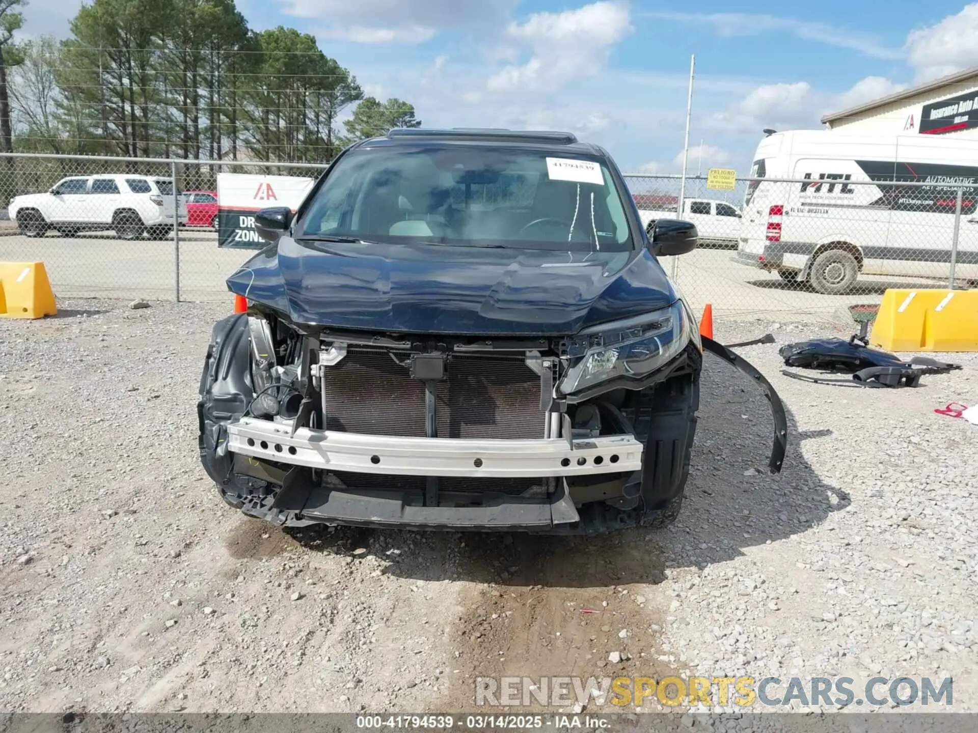 13 Photograph of a damaged car 5FNYF5H5XKB008027 HONDA PILOT 2019