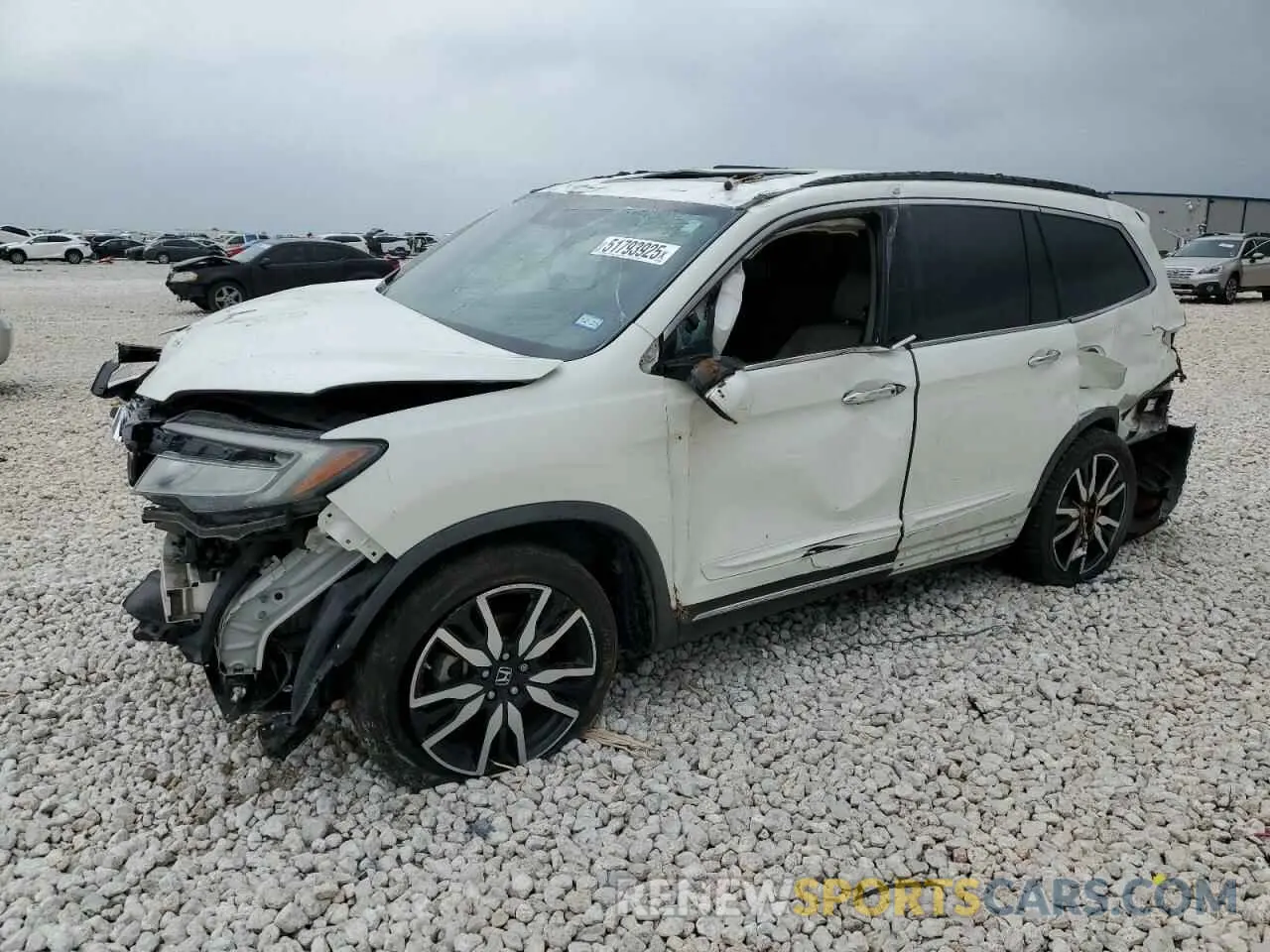 1 Photograph of a damaged car 5FNYF5H66KB017431 HONDA PILOT 2019
