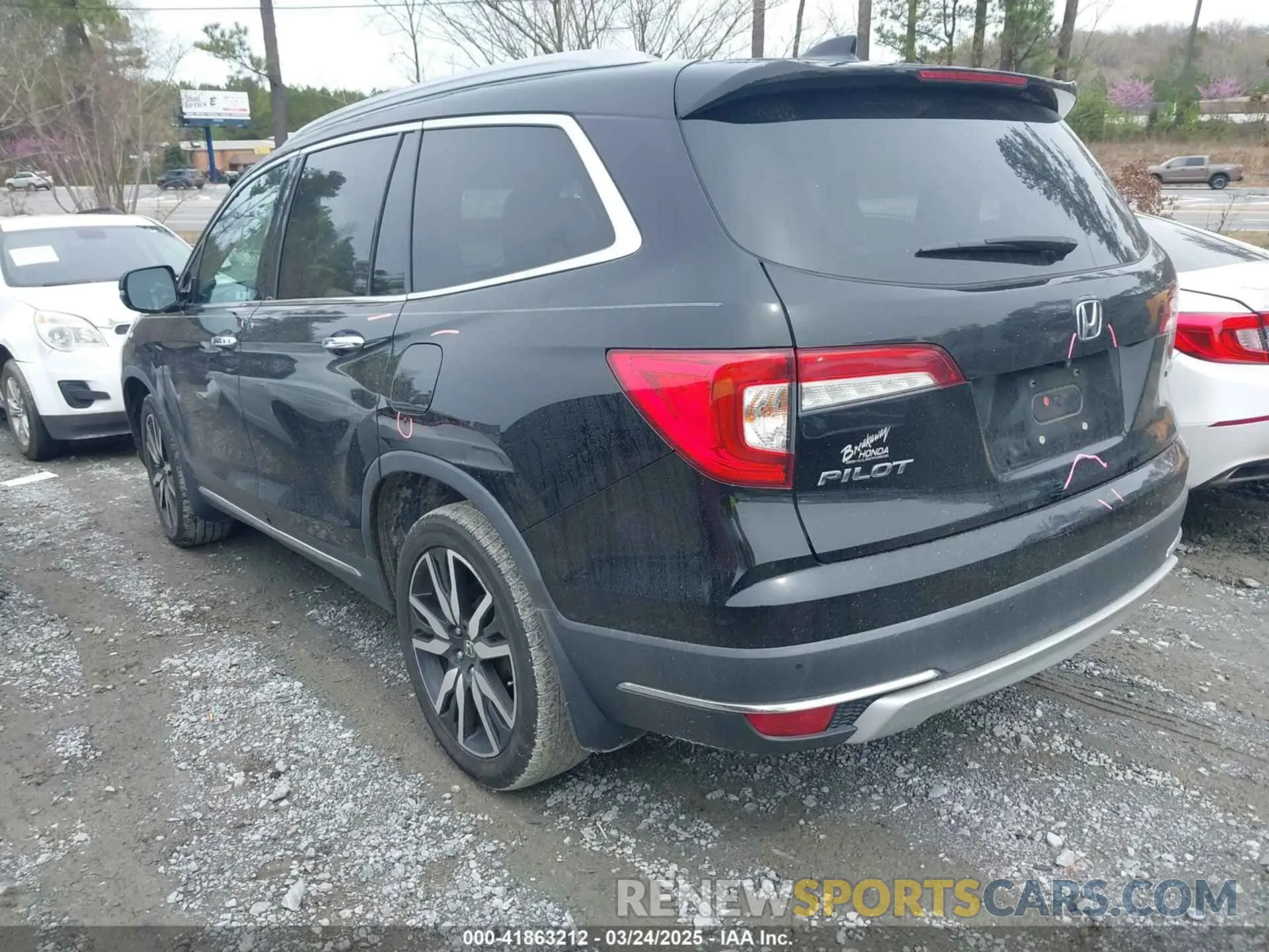 3 Фотография поврежденного автомобиля 5FNYF5H66KB027960 HONDA PILOT 2019