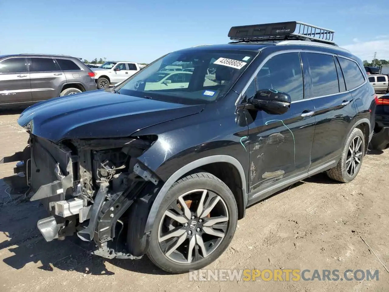 1 Photograph of a damaged car 5FNYF5H69KB019903 HONDA PILOT 2019
