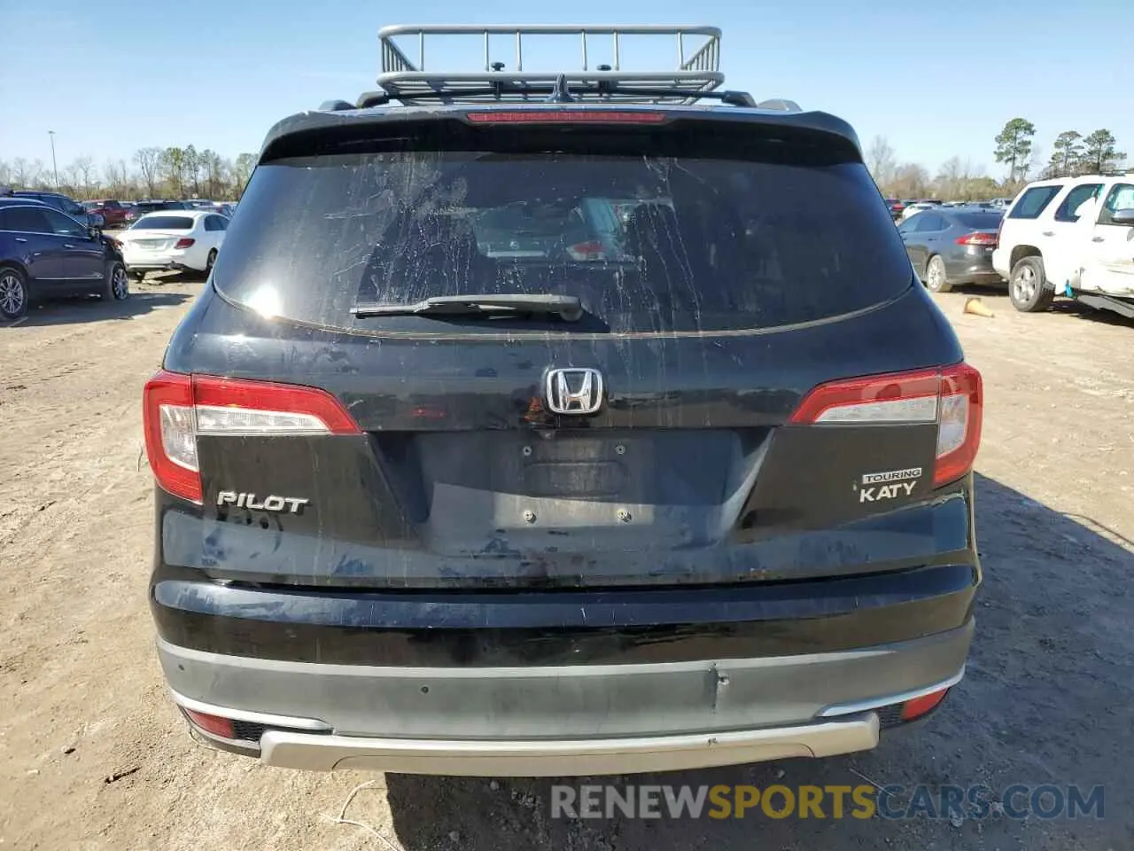 6 Photograph of a damaged car 5FNYF5H69KB019903 HONDA PILOT 2019