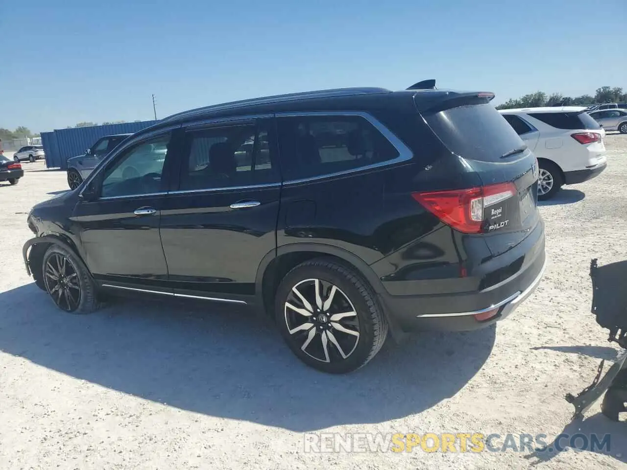 2 Фотография поврежденного автомобиля 5FNYF5H92KB002578 HONDA PILOT 2019