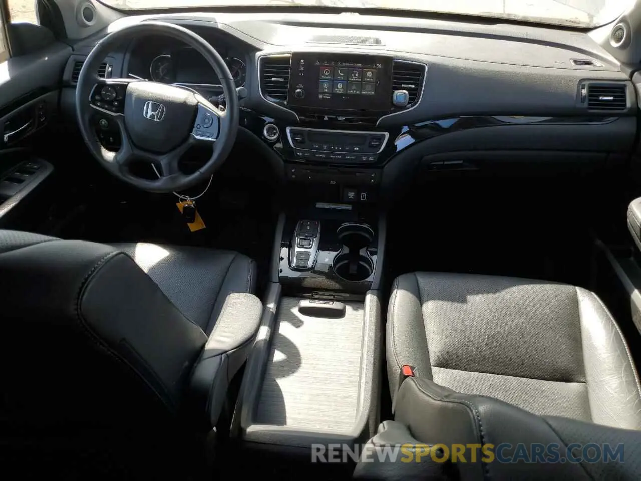 8 Photograph of a damaged car 5FNYF6H00KB056713 HONDA PILOT 2019