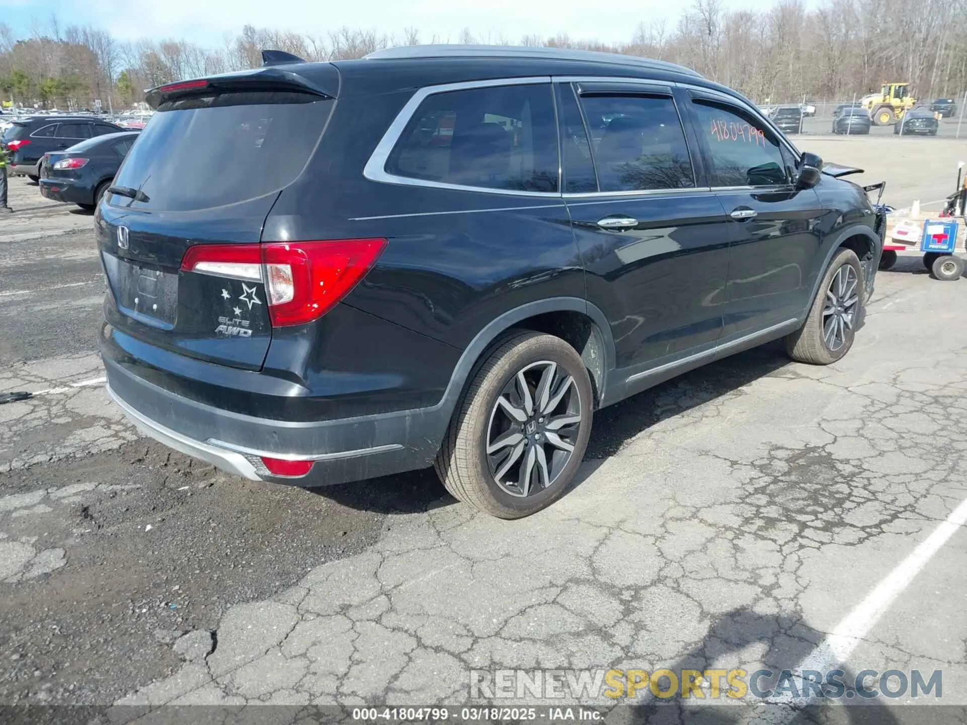 4 Фотография поврежденного автомобиля 5FNYF6H02KB005956 HONDA PILOT 2019