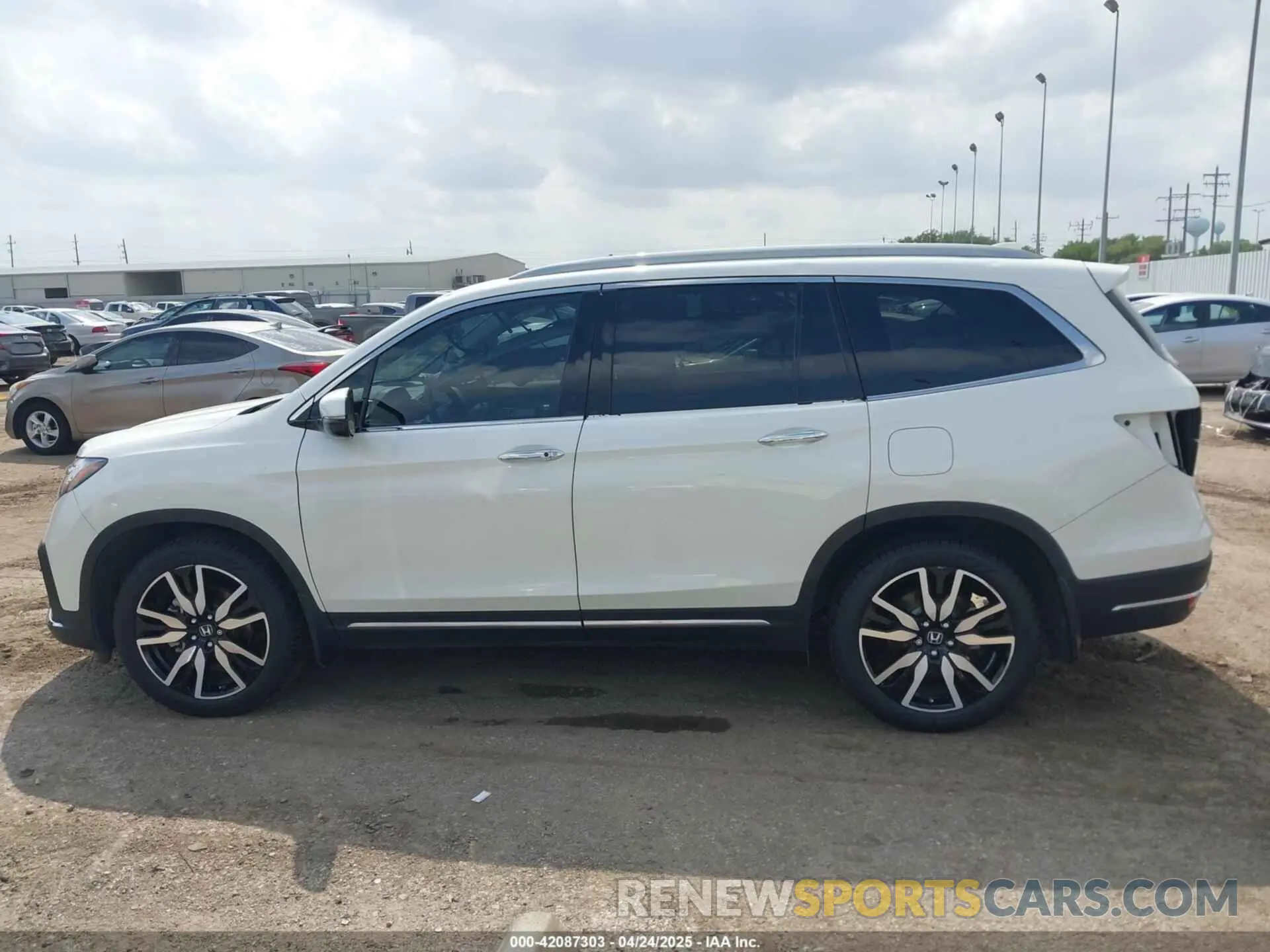 15 Фотография поврежденного автомобиля 5FNYF6H06KB026714 HONDA PILOT 2019