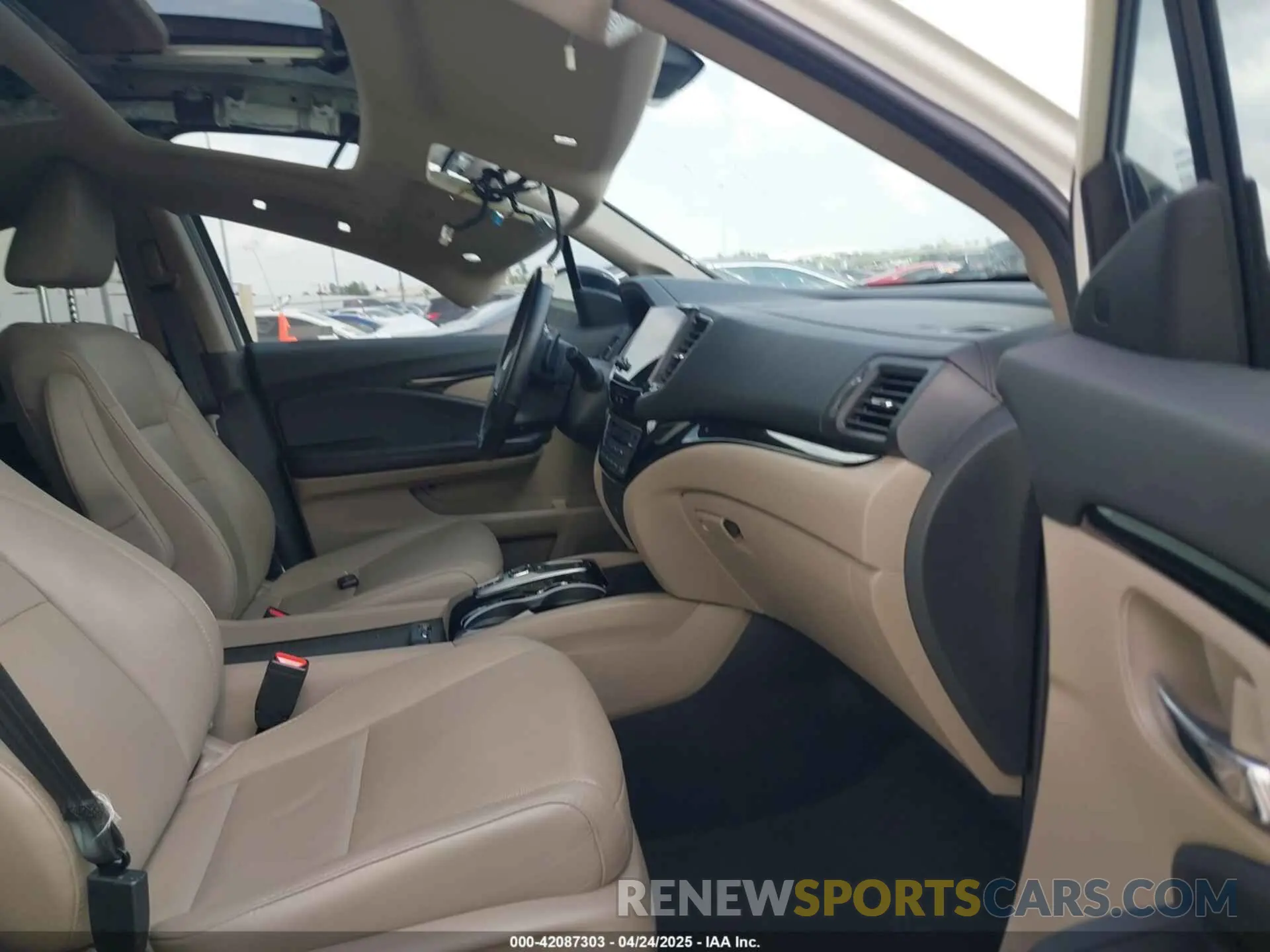 5 Фотография поврежденного автомобиля 5FNYF6H06KB026714 HONDA PILOT 2019