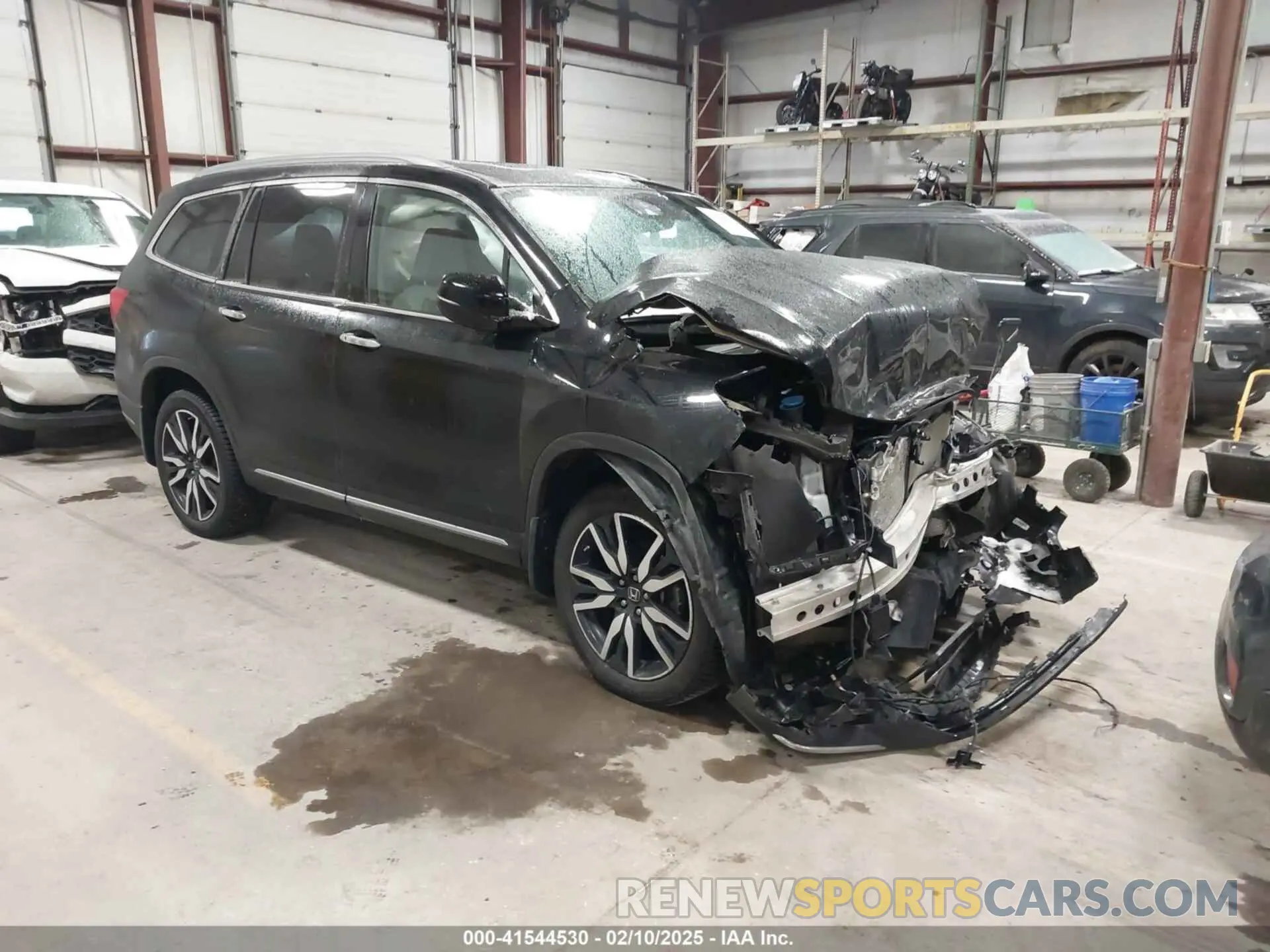 1 Фотография поврежденного автомобиля 5FNYF6H06KB040418 HONDA PILOT 2019
