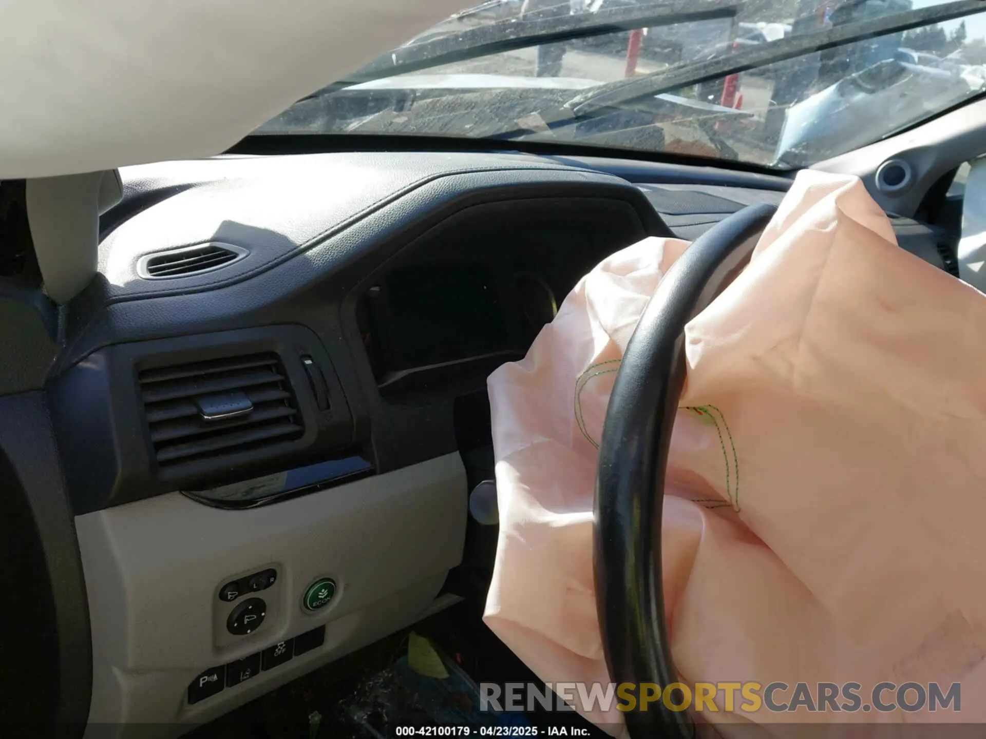 7 Photograph of a damaged car 5FNYF6H0XKB063801 HONDA PILOT 2019