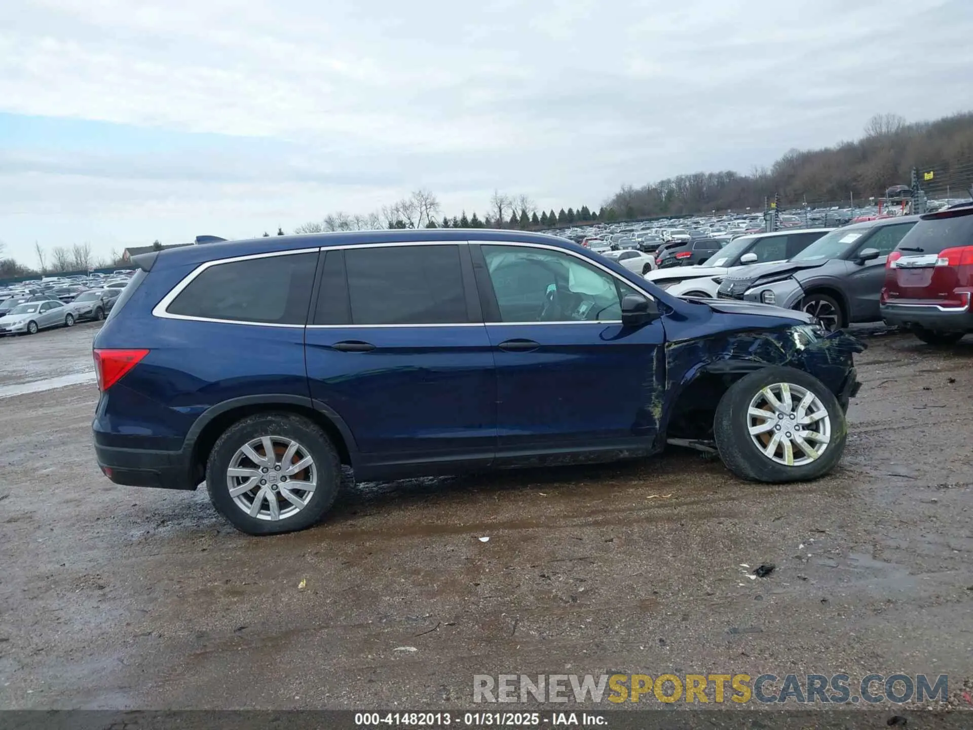 13 Фотография поврежденного автомобиля 5FNYF6H10KB061452 HONDA PILOT 2019