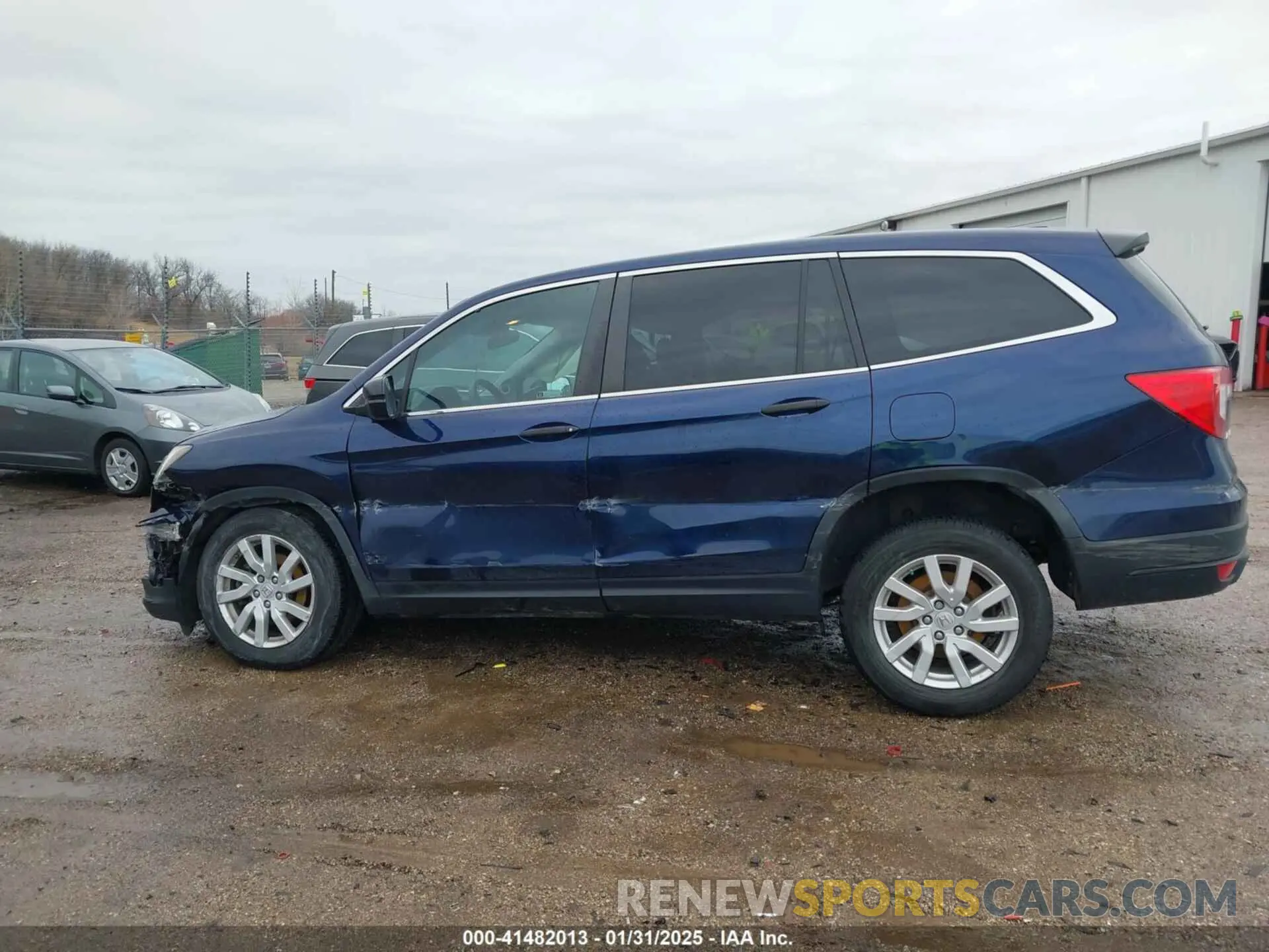 14 Фотография поврежденного автомобиля 5FNYF6H10KB061452 HONDA PILOT 2019