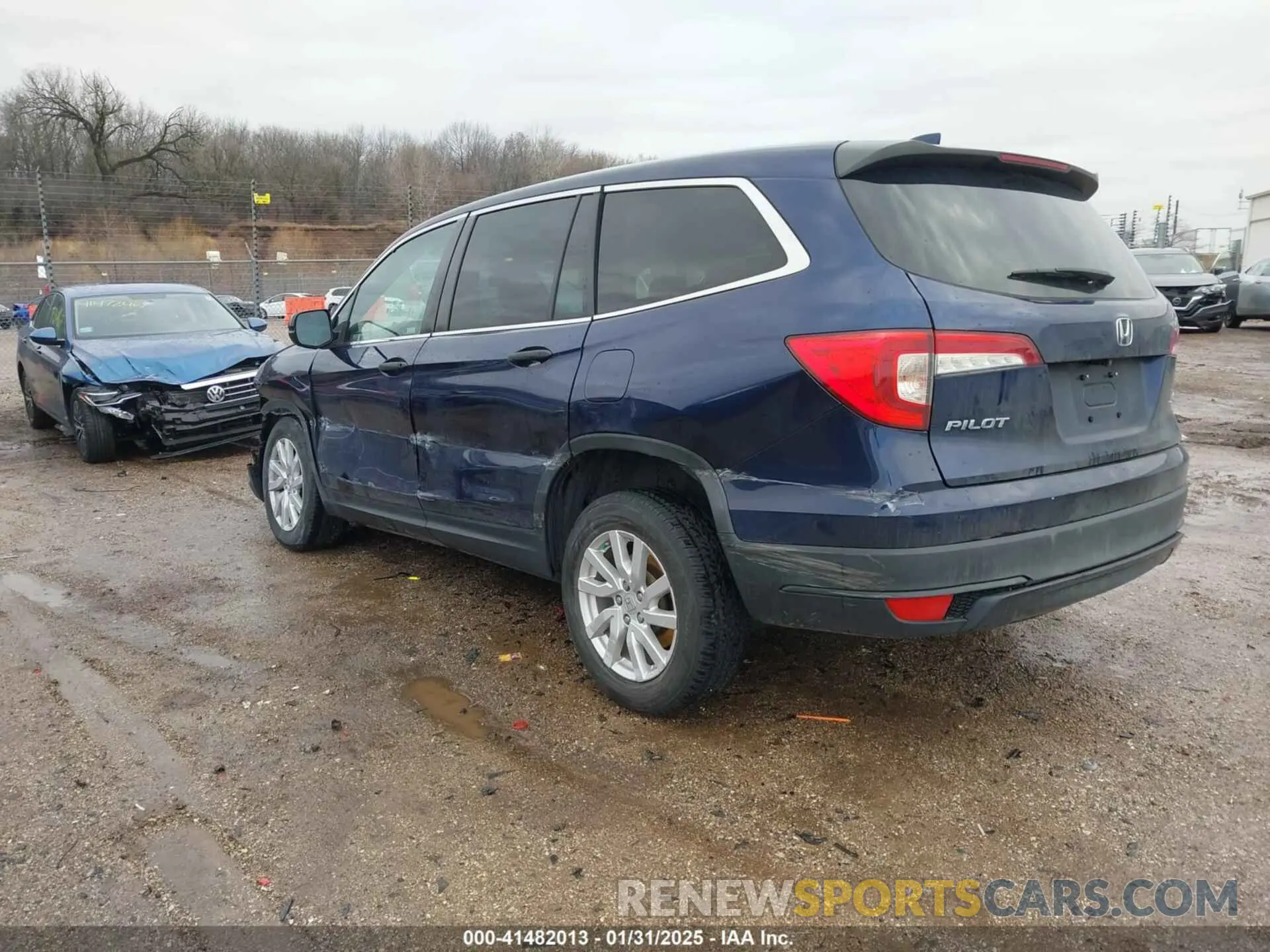 3 Фотография поврежденного автомобиля 5FNYF6H10KB061452 HONDA PILOT 2019