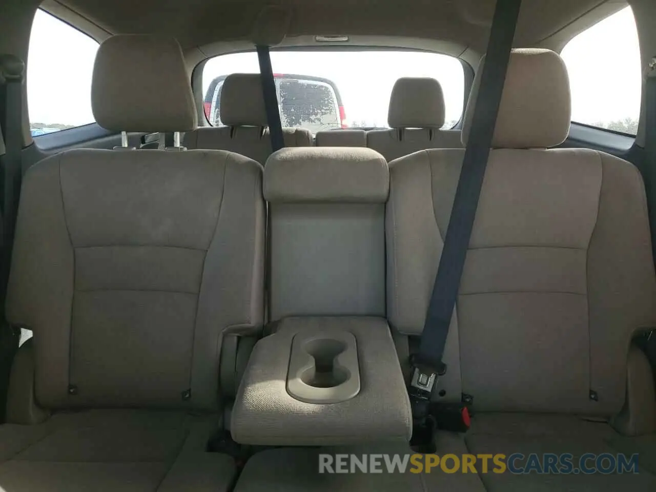 10 Фотография поврежденного автомобиля 5FNYF6H12KB056429 HONDA PILOT 2019