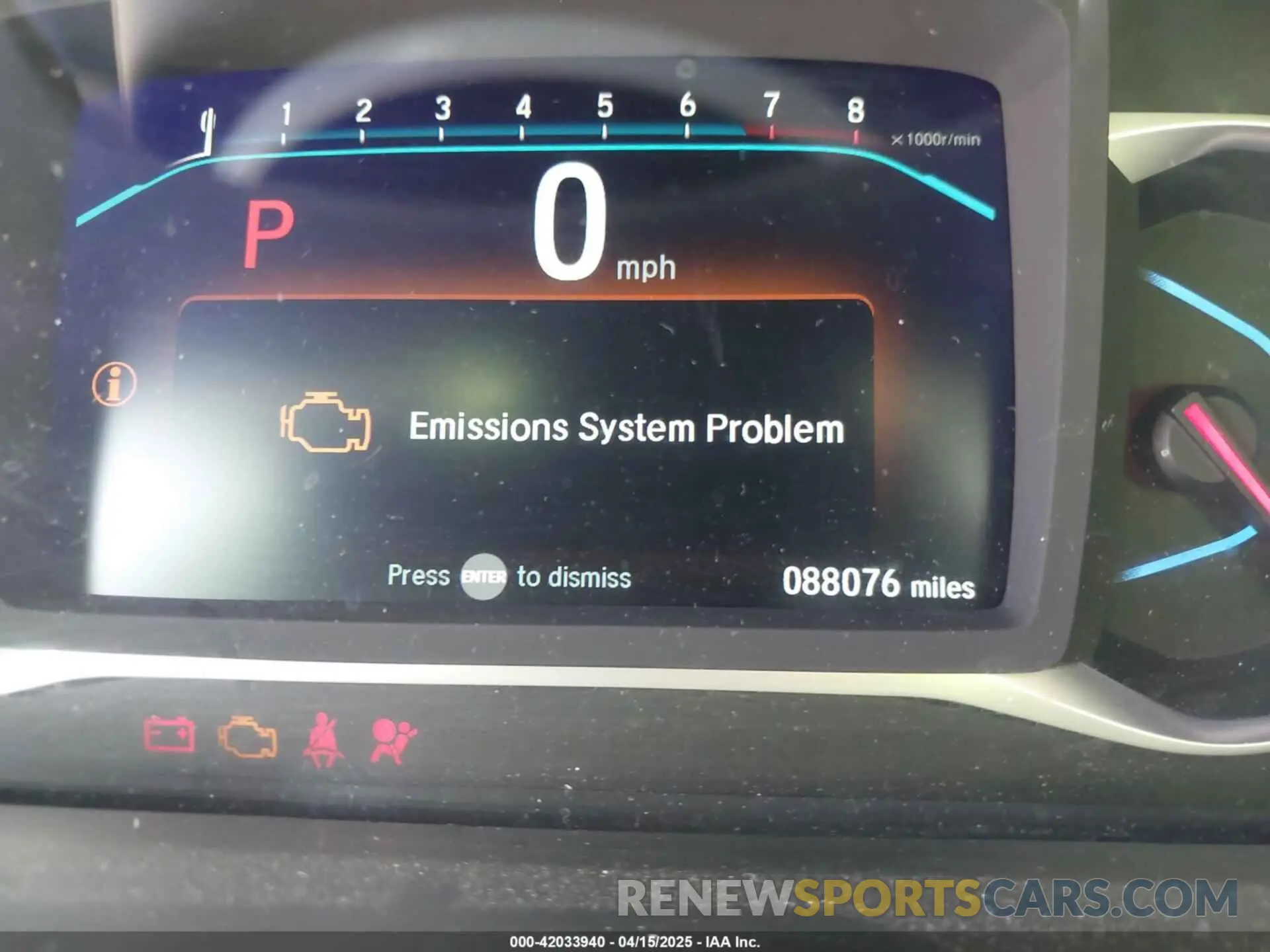 15 Photograph of a damaged car 5FNYF6H15KB054786 HONDA PILOT 2019