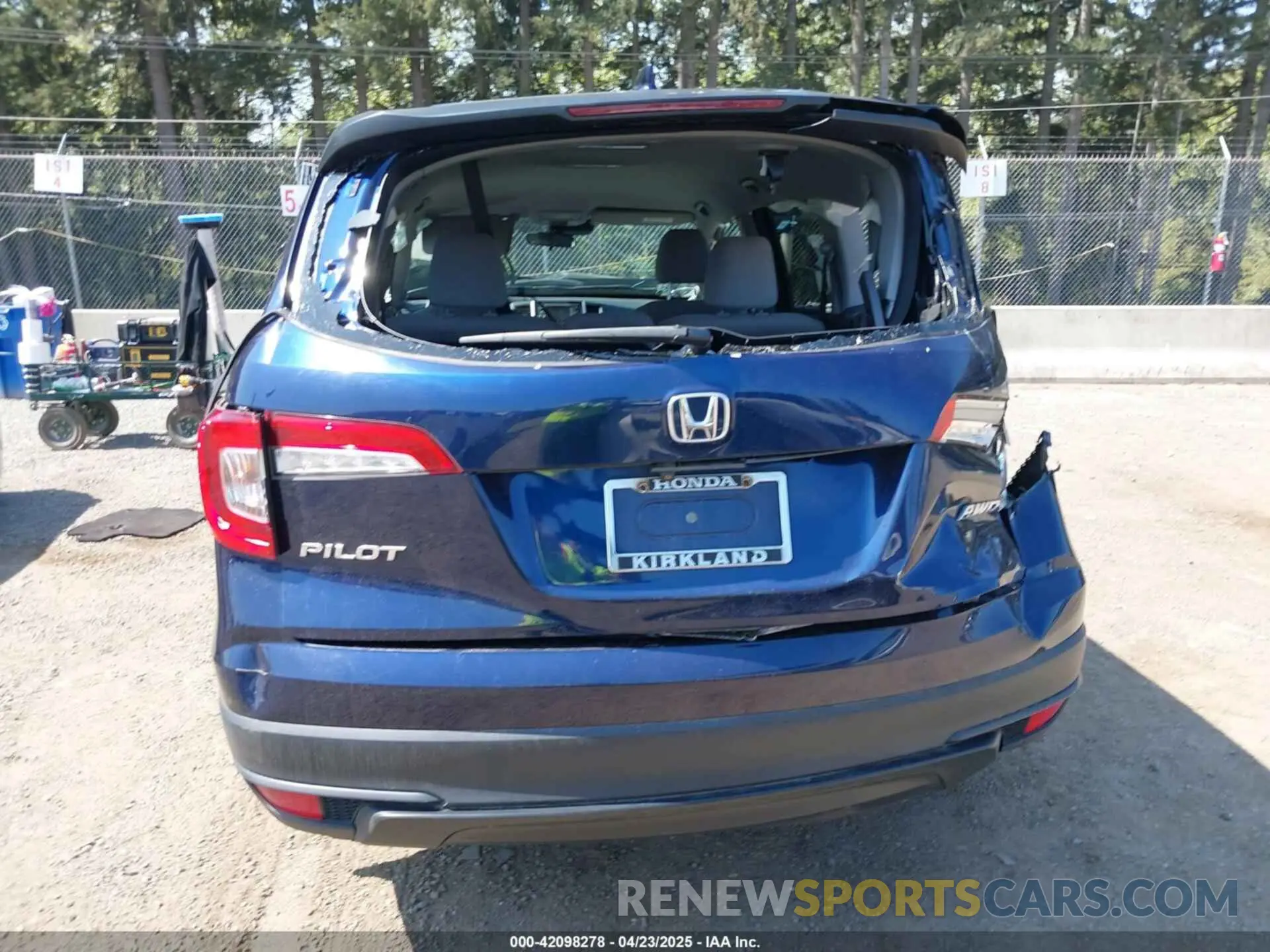 15 Photograph of a damaged car 5FNYF6H16KB089983 HONDA PILOT 2019