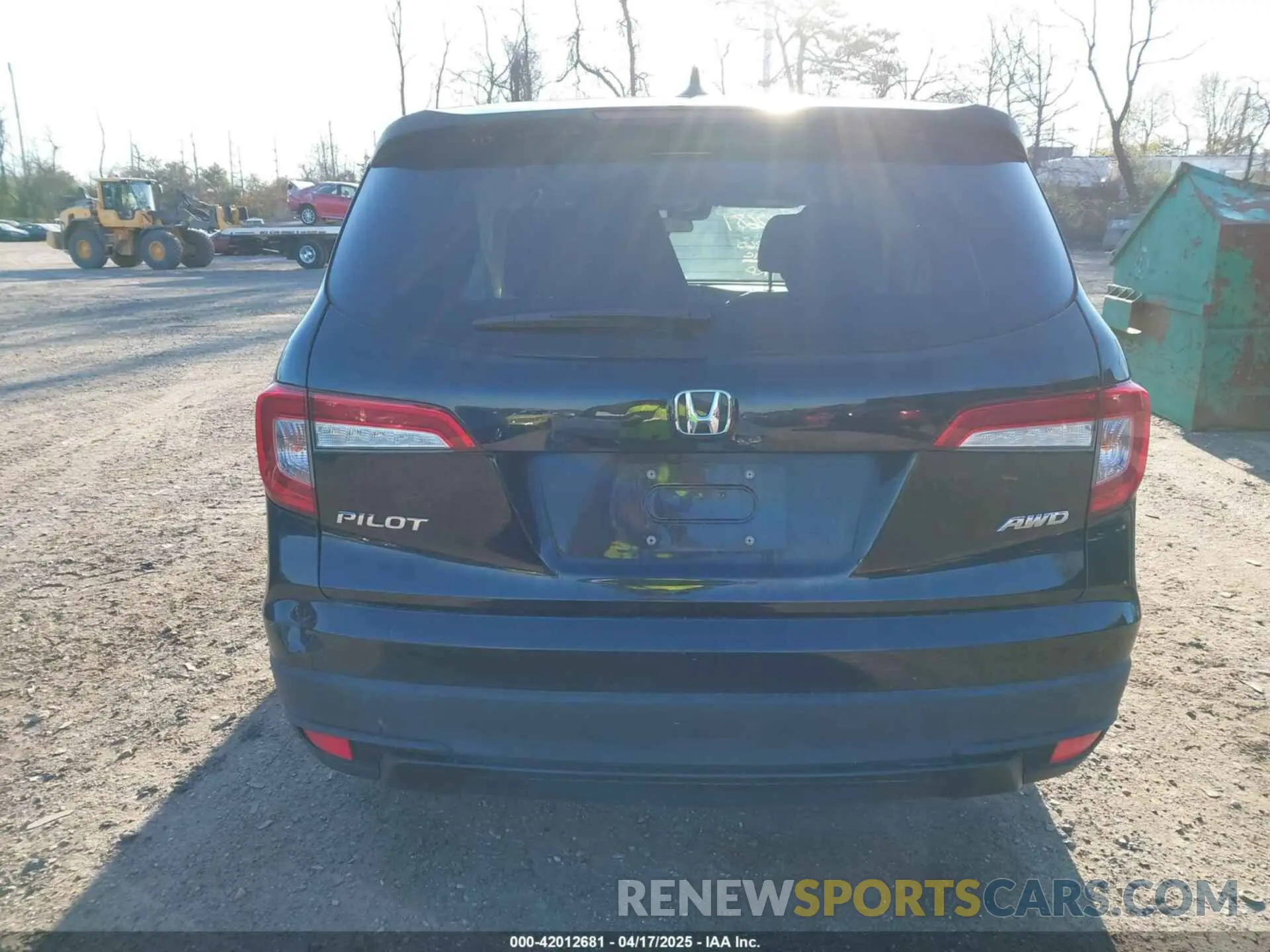 16 Photograph of a damaged car 5FNYF6H19KB081456 HONDA PILOT 2019