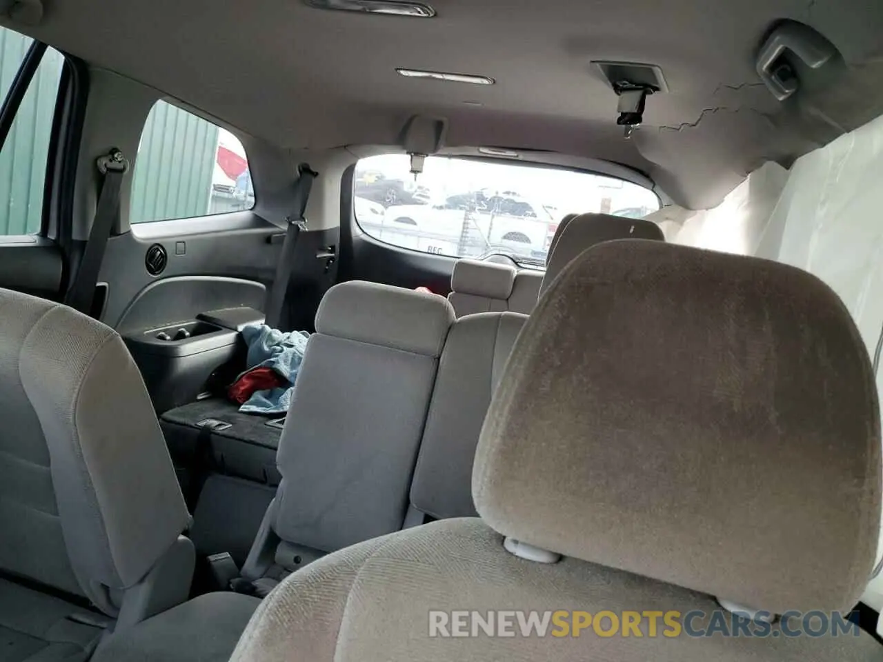 10 Photograph of a damaged car 5FNYF6H31KB093229 HONDA PILOT 2019