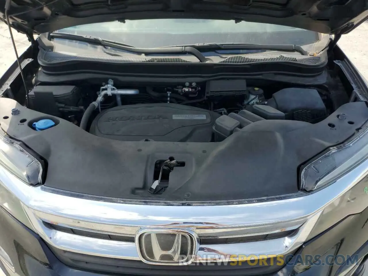 12 Photograph of a damaged car 5FNYF6H32KB048493 HONDA PILOT 2019