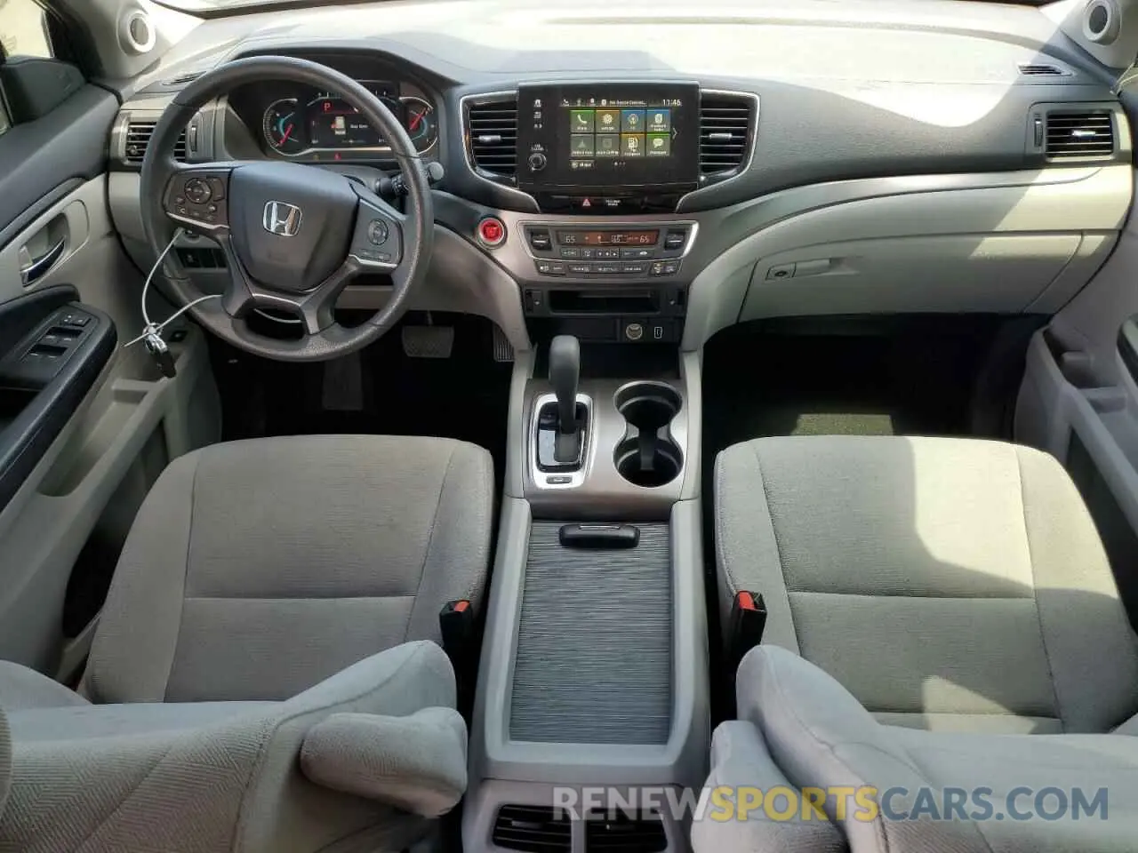 8 Photograph of a damaged car 5FNYF6H32KB048493 HONDA PILOT 2019