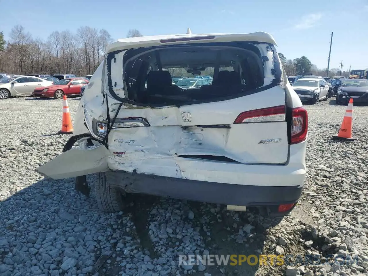 6 Photograph of a damaged car 5FNYF6H33KB064671 HONDA PILOT 2019