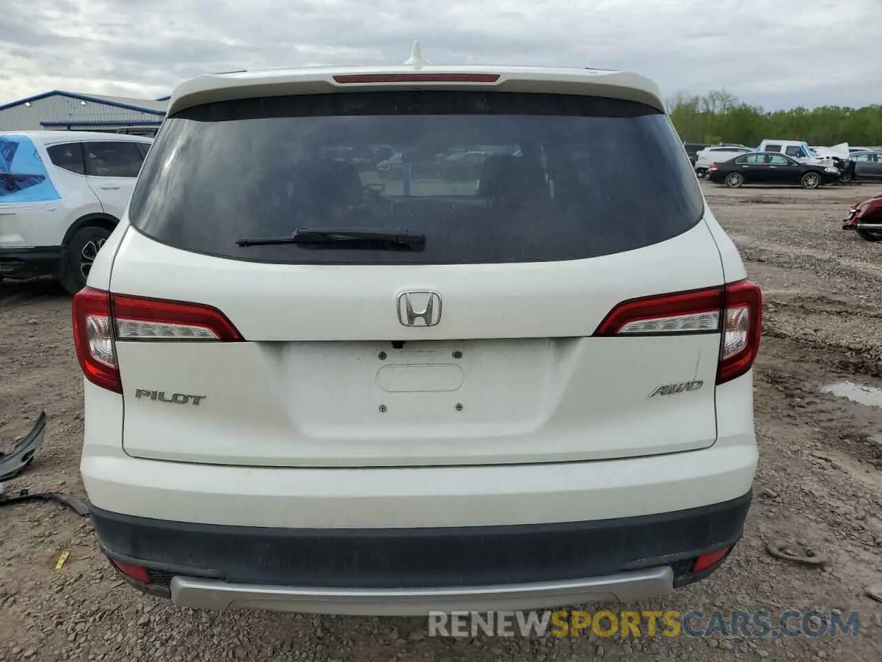 6 Photograph of a damaged car 5FNYF6H36KB056239 HONDA PILOT 2019