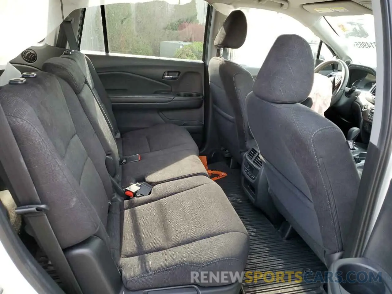 11 Photograph of a damaged car 5FNYF6H39KB037751 HONDA PILOT 2019