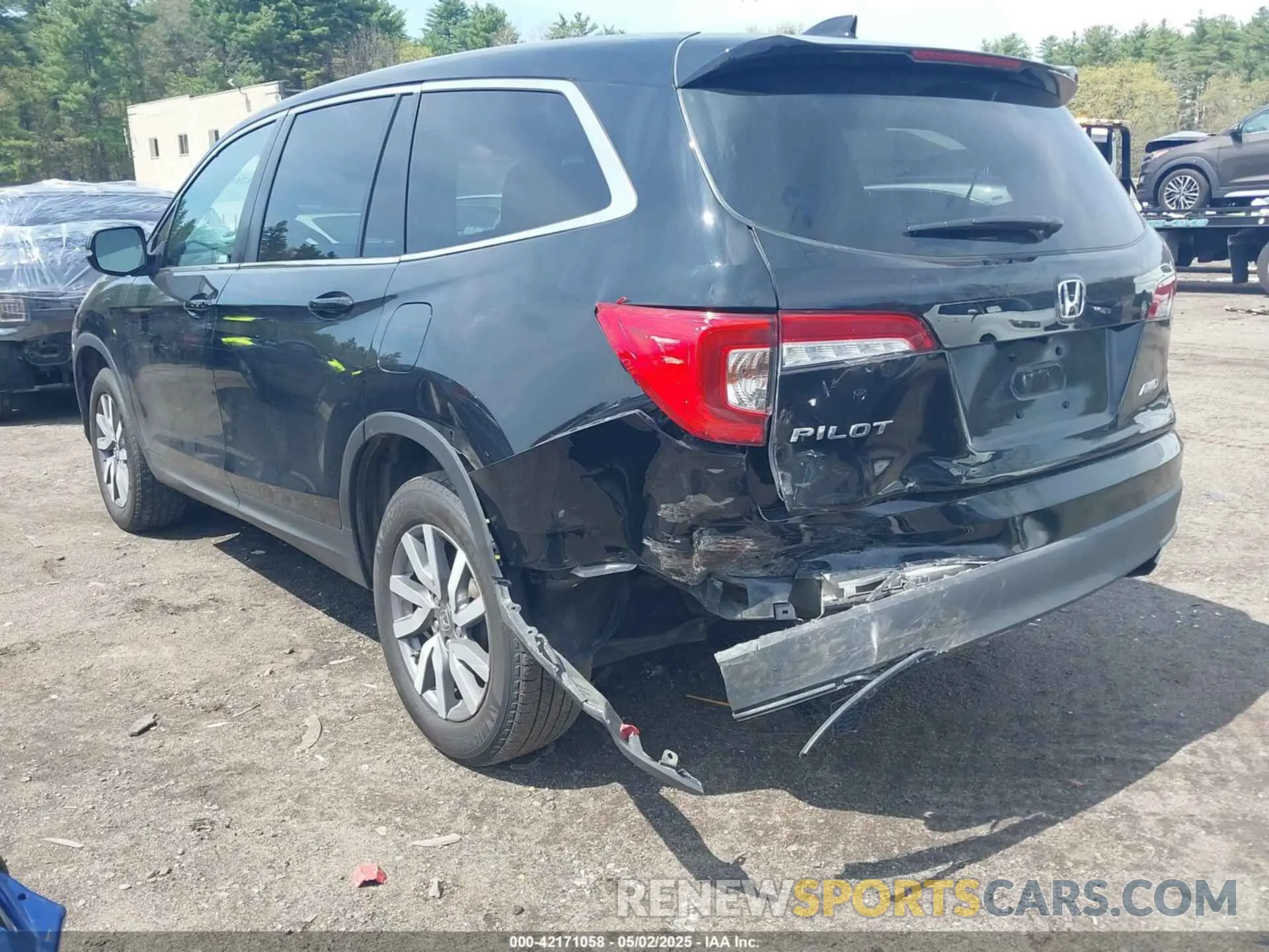 6 Photograph of a damaged car 5FNYF6H50KB098147 HONDA PILOT 2019
