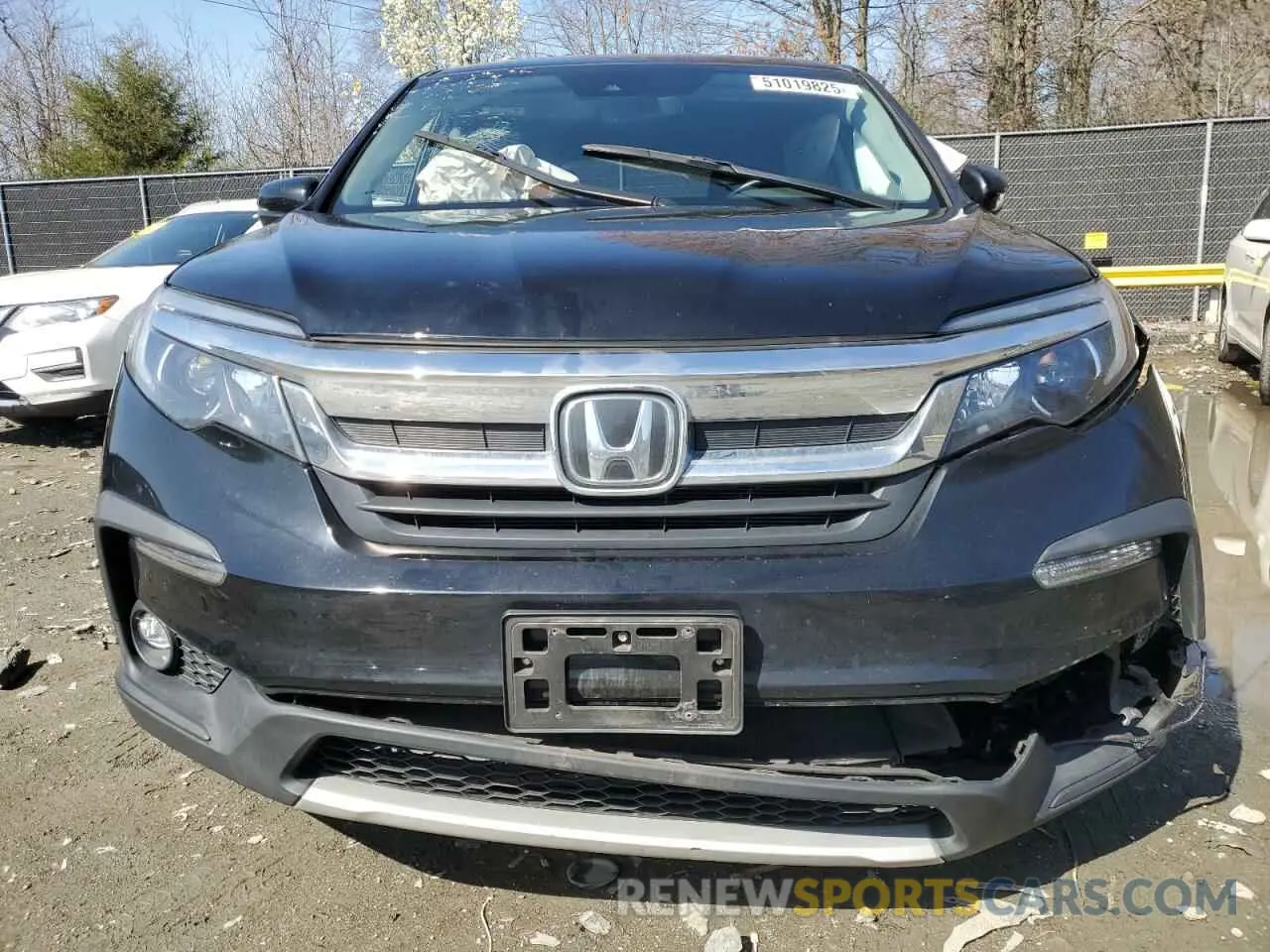 5 Photograph of a damaged car 5FNYF6H52KB098151 HONDA PILOT 2019