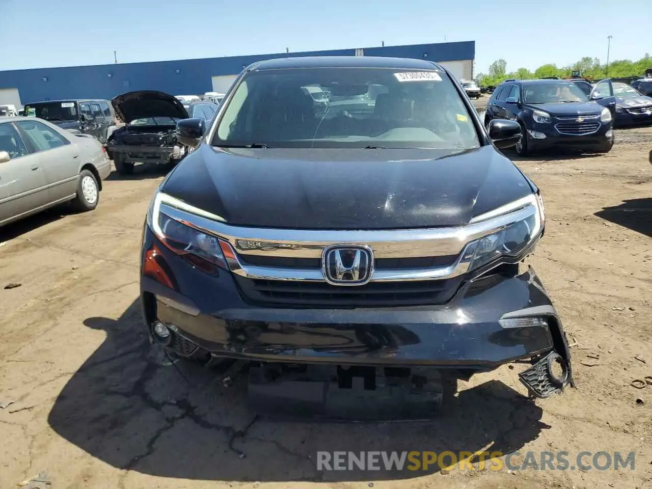 5 Photograph of a damaged car 5FNYF6H53KB092083 HONDA PILOT 2019