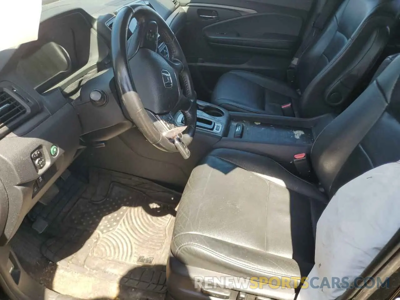 7 Photograph of a damaged car 5FNYF6H53KB092083 HONDA PILOT 2019