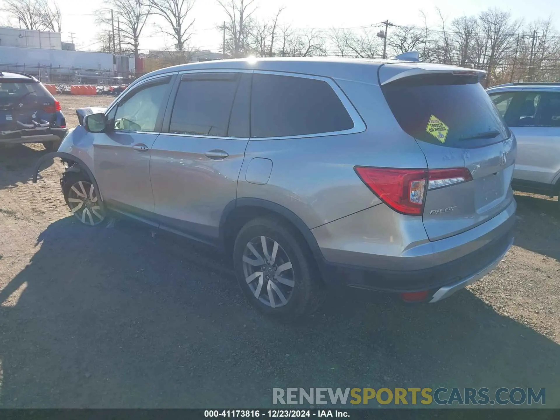 3 Фотография поврежденного автомобиля 5FNYF6H54KB097860 HONDA PILOT 2019