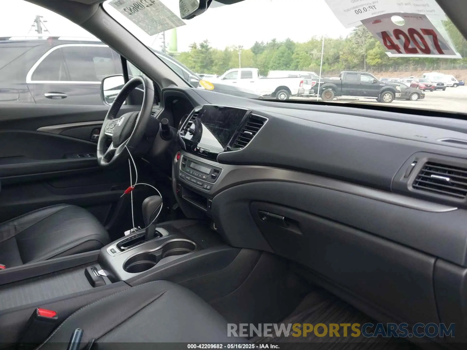 5 Фотография поврежденного автомобиля 5FNYF6H55KB010807 HONDA PILOT 2019