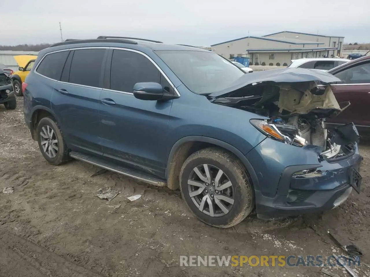 4 Photograph of a damaged car 5FNYF6H55KB071719 HONDA PILOT 2019