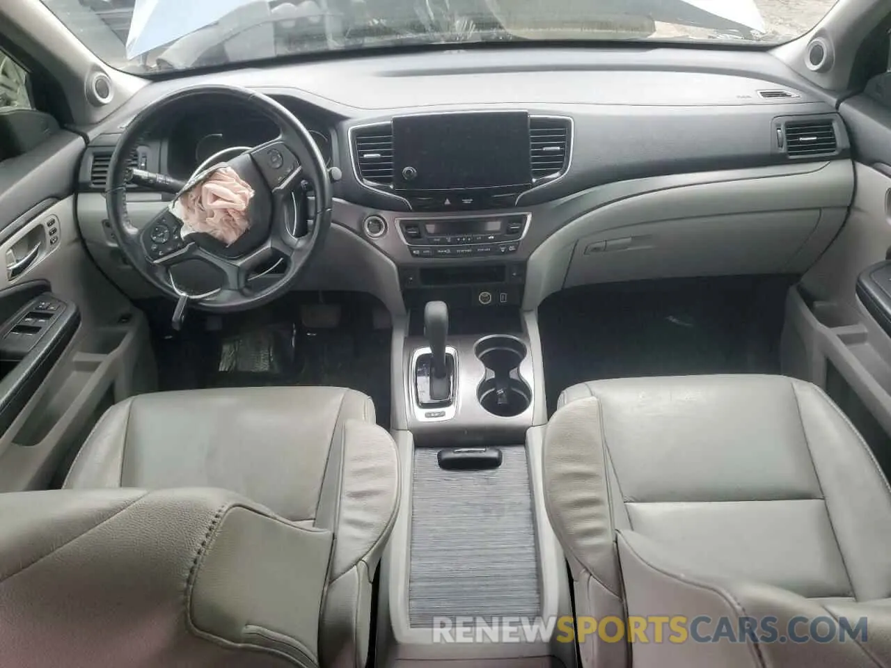 8 Photograph of a damaged car 5FNYF6H55KB071719 HONDA PILOT 2019