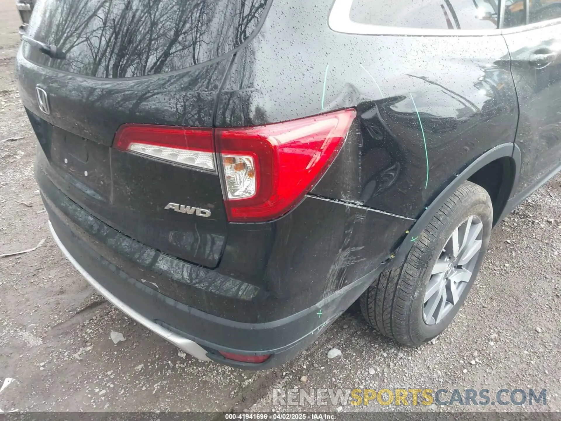 17 Фотография поврежденного автомобиля 5FNYF6H55KB071767 HONDA PILOT 2019