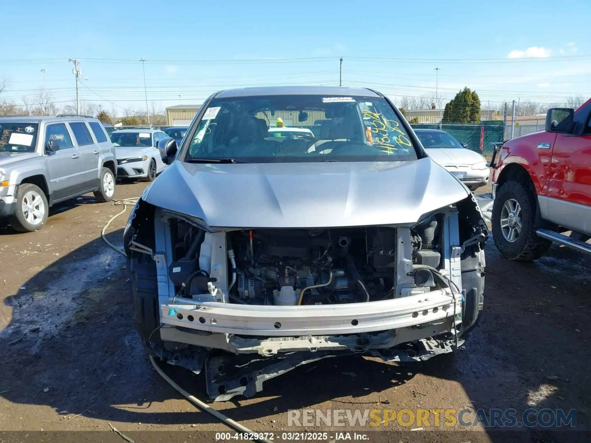 13 Photograph of a damaged car 5FNYF6H56KB091932 HONDA PILOT 2019