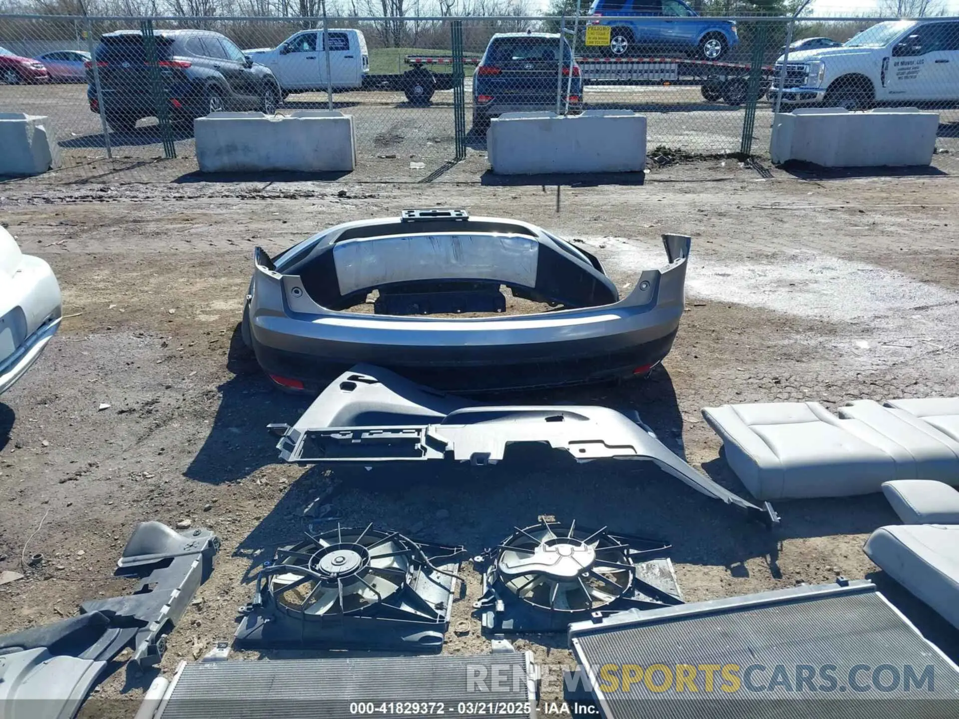 22 Photograph of a damaged car 5FNYF6H56KB091932 HONDA PILOT 2019