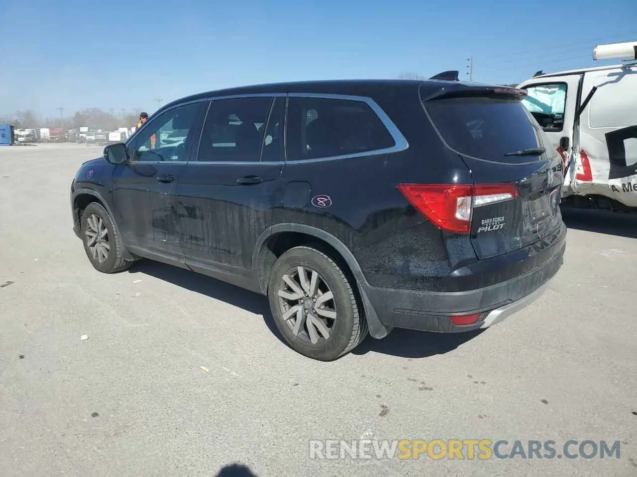 2 Photograph of a damaged car 5FNYF6H56KB101102 HONDA PILOT 2019
