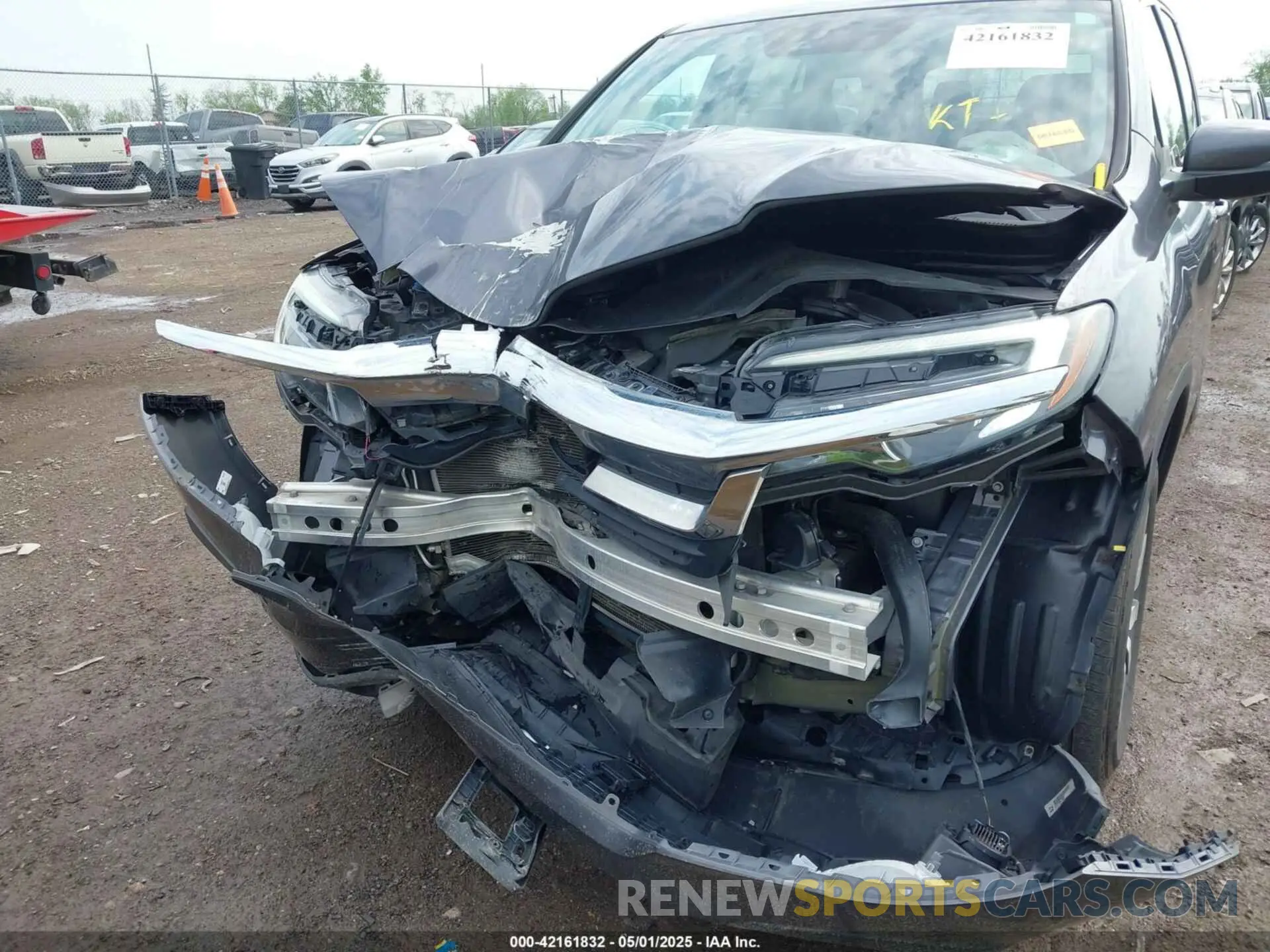 6 Photograph of a damaged car 5FNYF6H57KB053786 HONDA PILOT 2019
