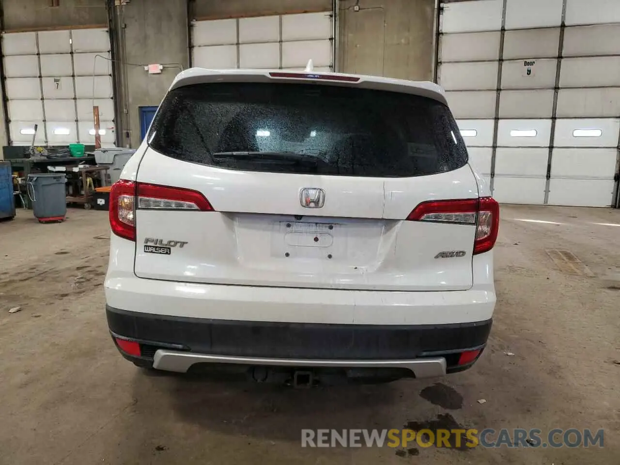 6 Фотография поврежденного автомобиля 5FNYF6H5XKB025268 HONDA PILOT 2019