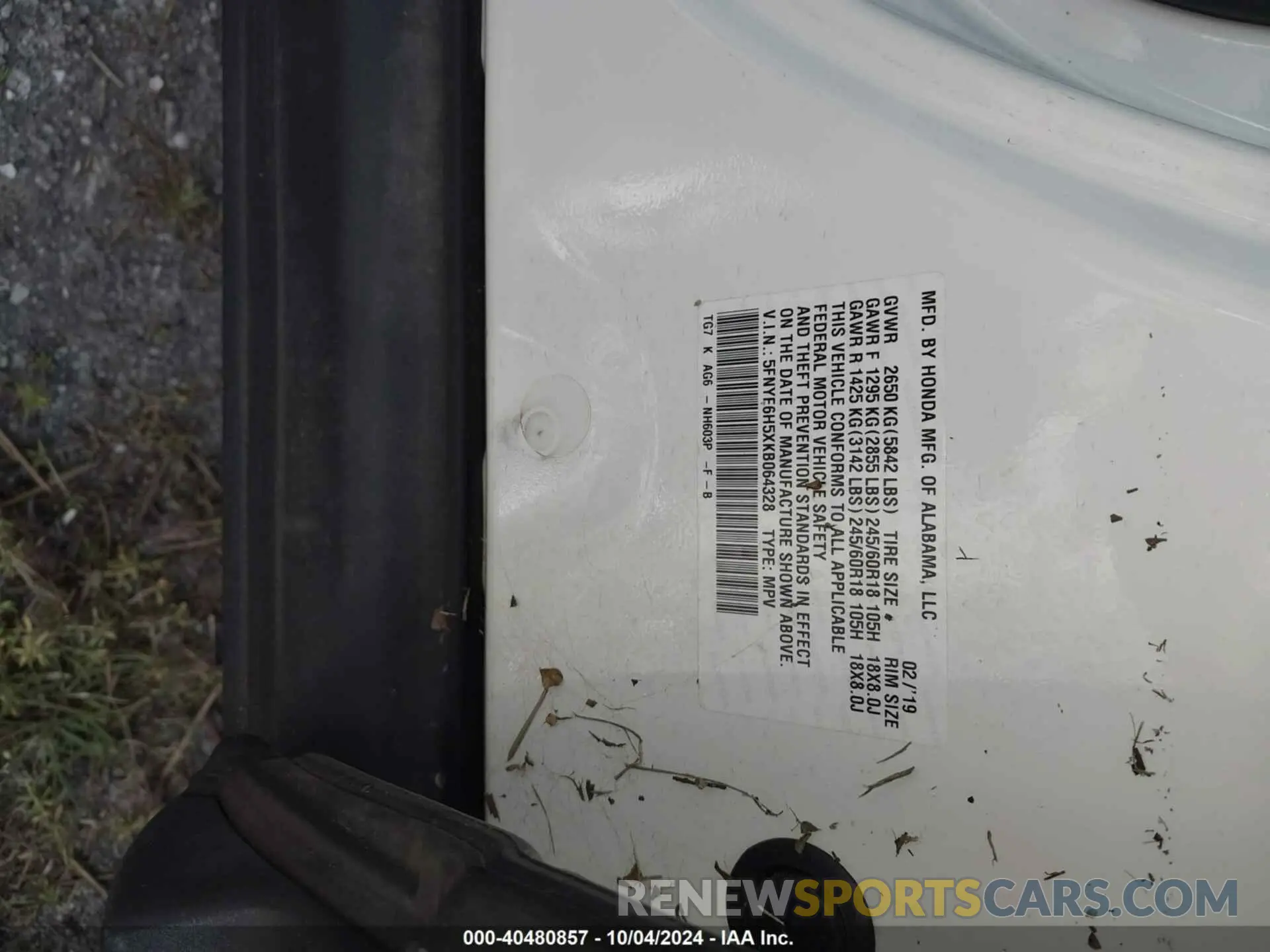 9 Photograph of a damaged car 5FNYF6H5XKB064328 HONDA PILOT 2019