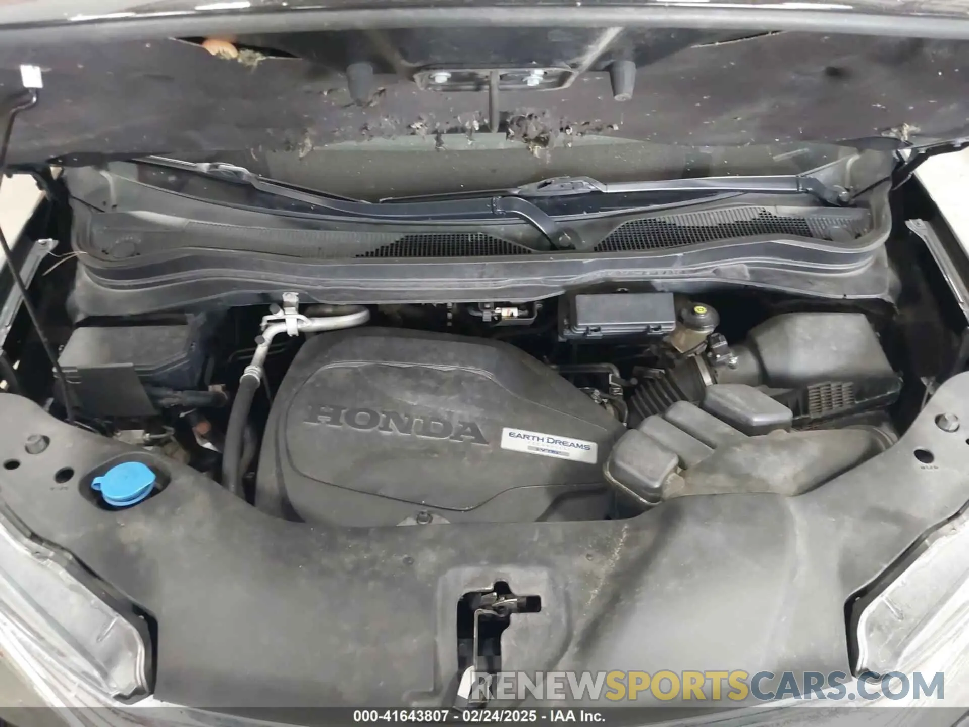 10 Photograph of a damaged car 5FNYF6H5XKB067858 HONDA PILOT 2019