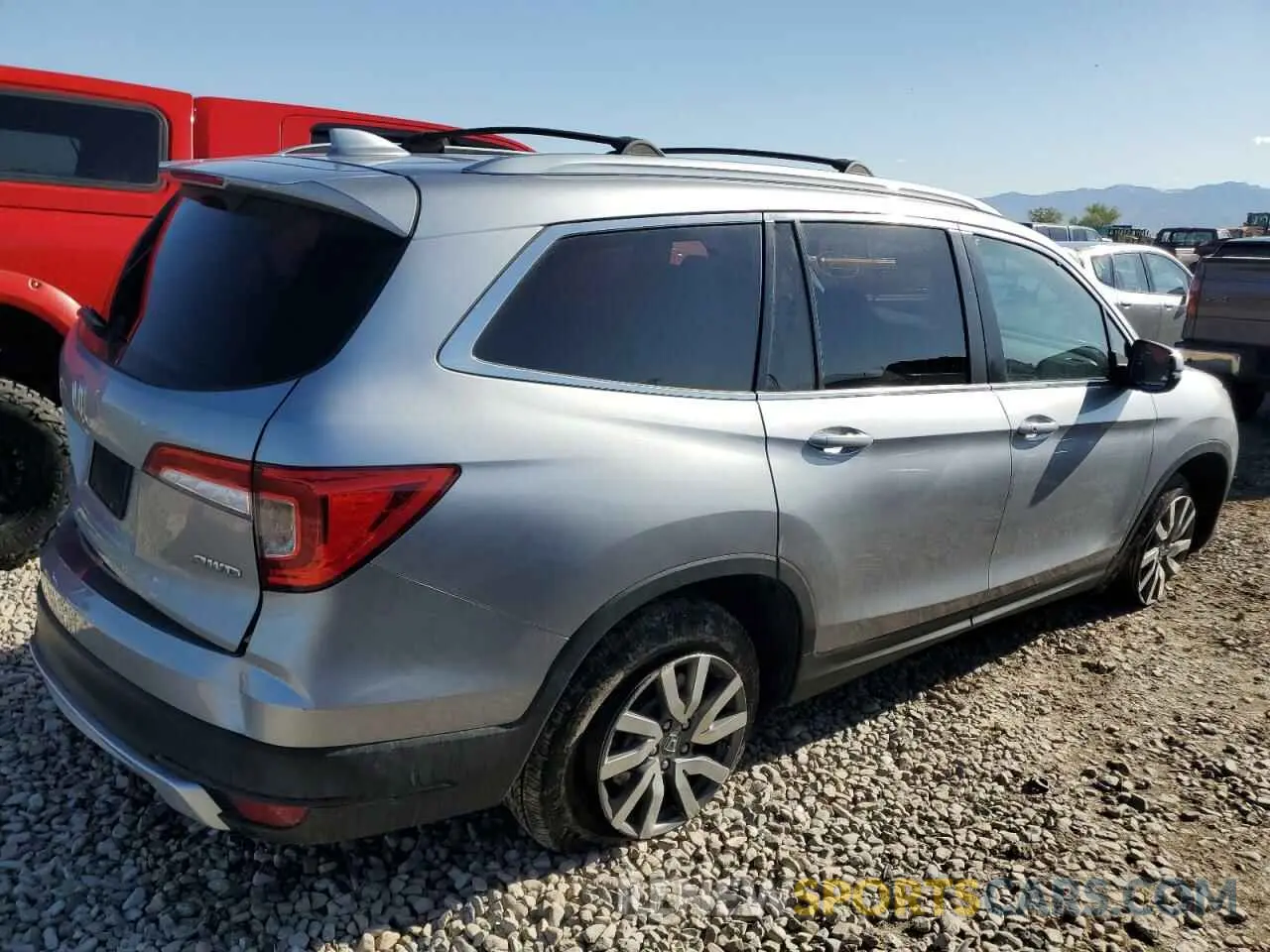 3 Фотография поврежденного автомобиля 5FNYF6H5XKB091934 HONDA PILOT 2019
