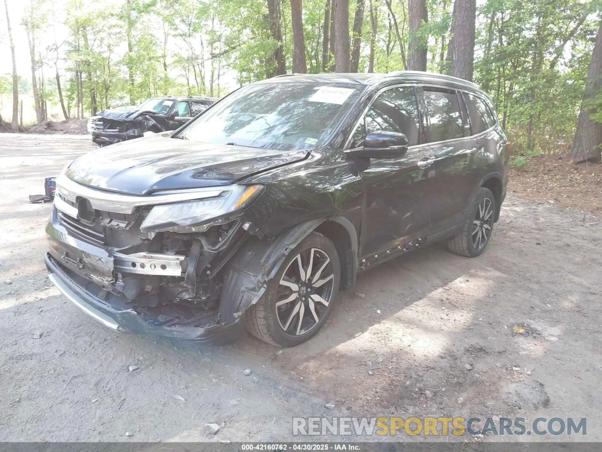 2 Photograph of a damaged car 5FNYF6H60KB030990 HONDA PILOT 2019