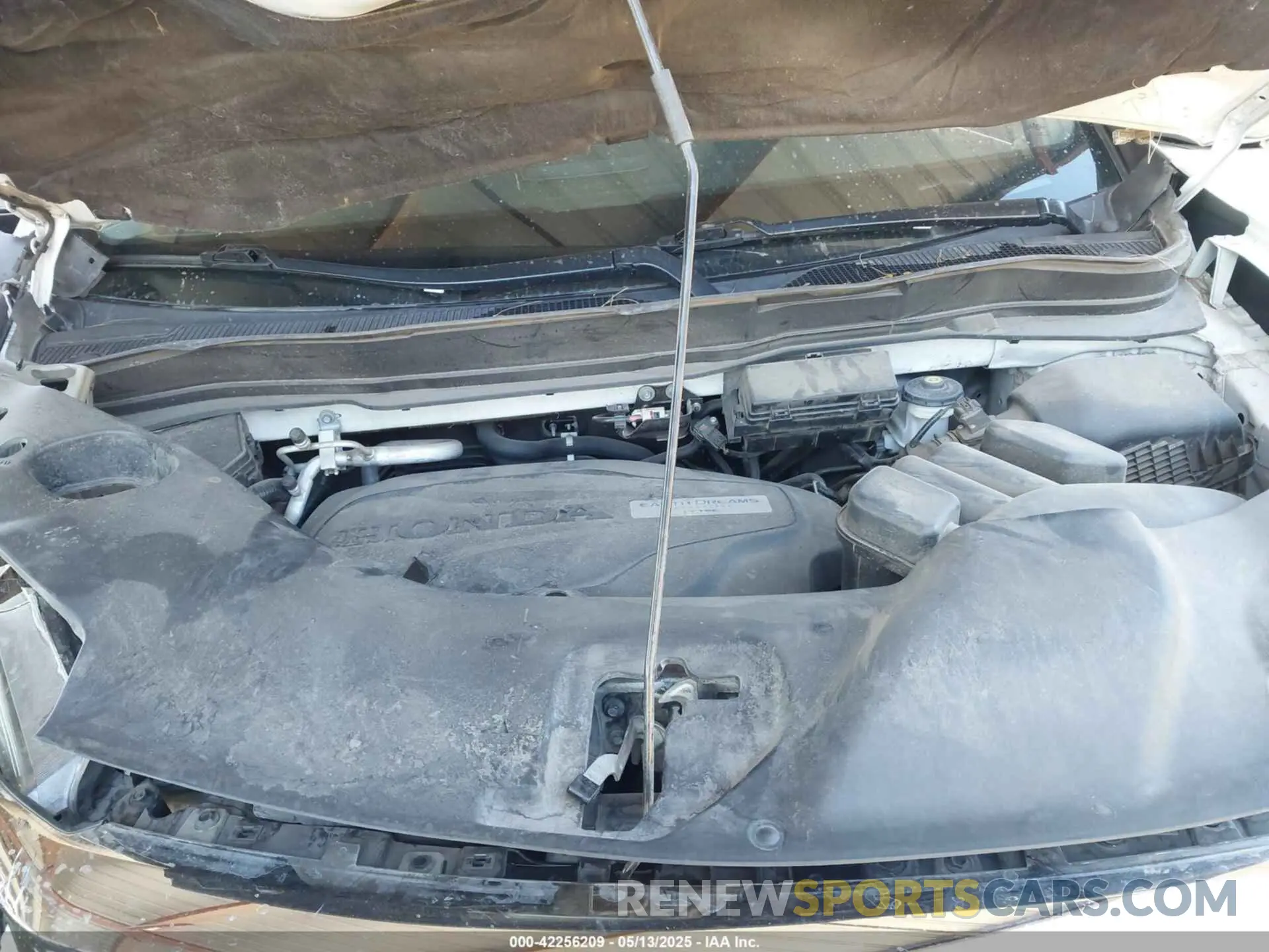 10 Photograph of a damaged car 5FNYF6H63KB074028 HONDA PILOT 2019