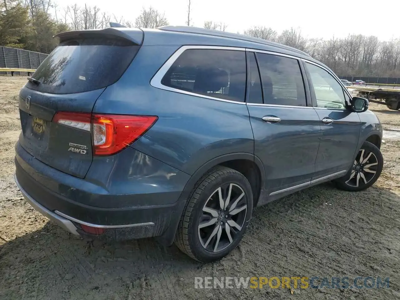 3 Фотография поврежденного автомобиля 5FNYF6H63KB094831 HONDA PILOT 2019